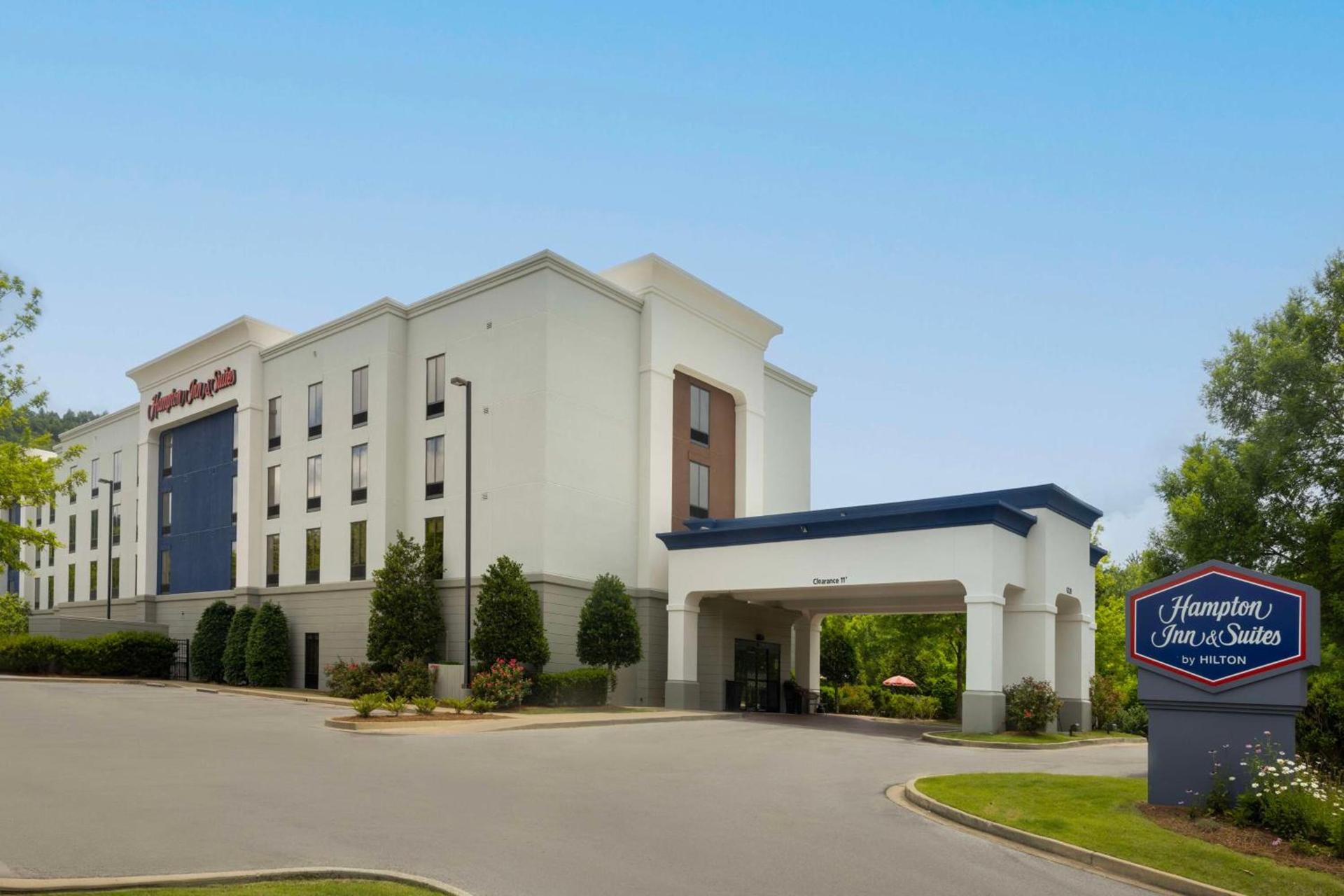 Hampton Inn & Suites Birmingham/280 East-Eagle Point — hotel in Hoover