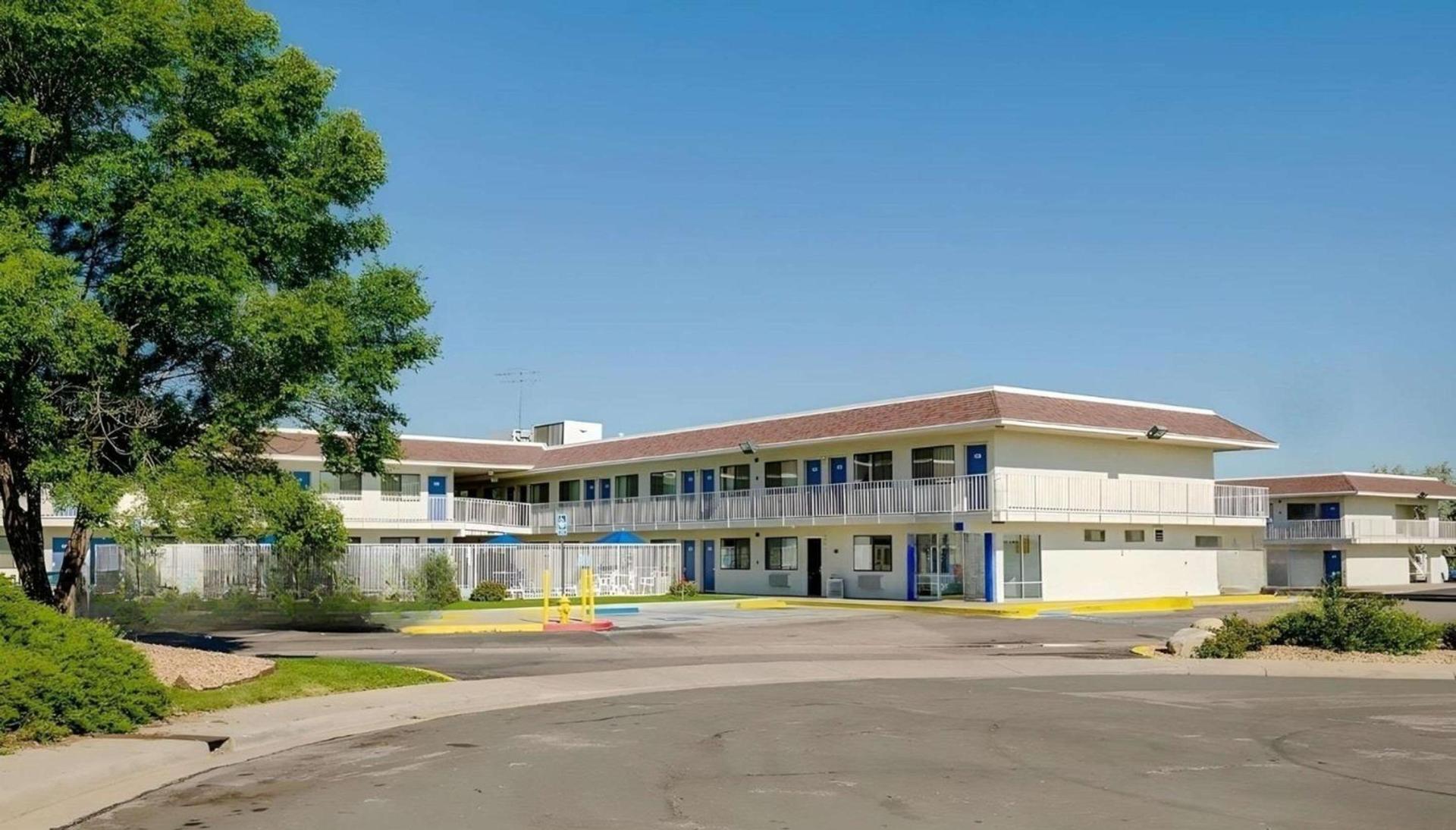 Motel 6 Thornton — hotel in Thornton
