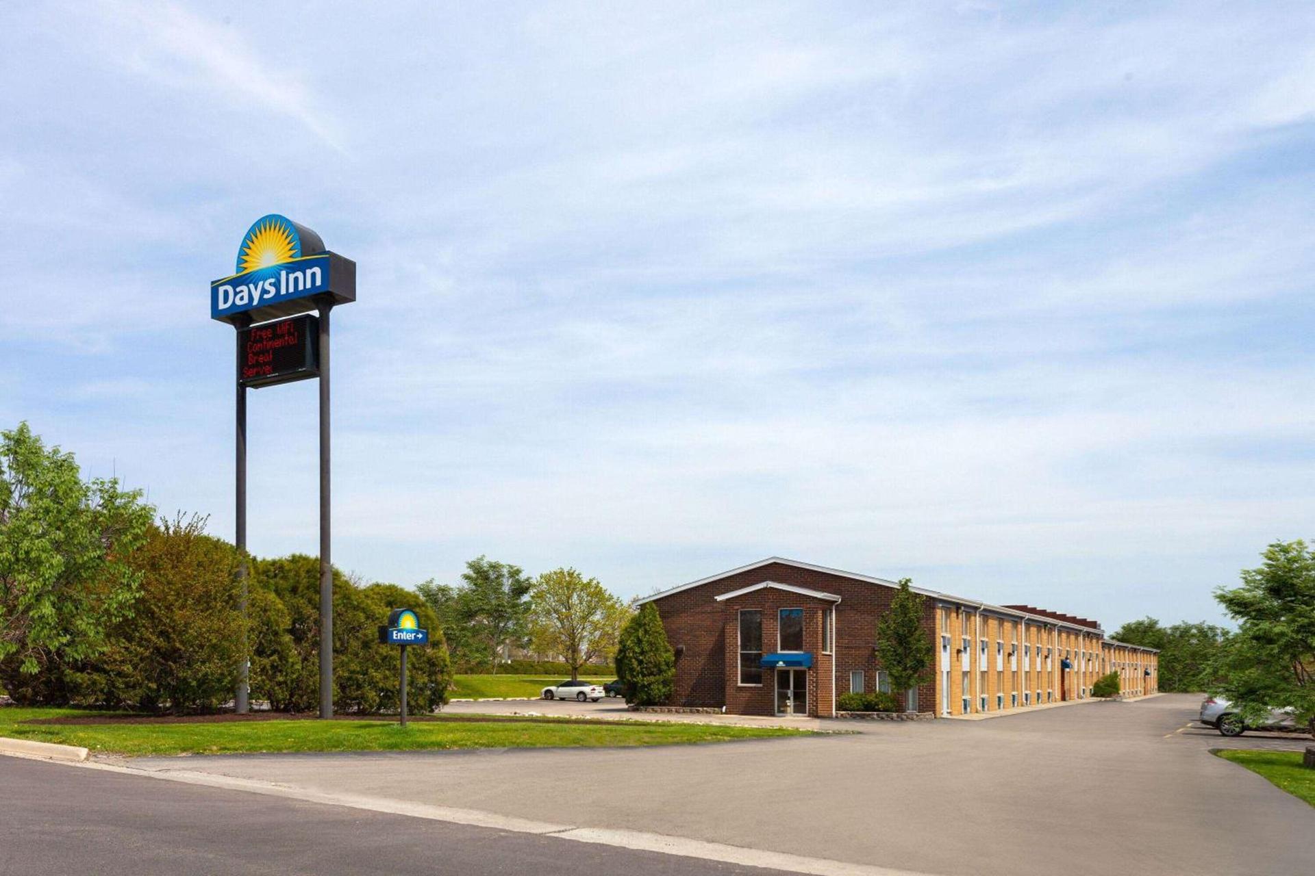 Days Inn by Wyndham Rockford I-90 Walking Distance to Casino — hotel in Rockford