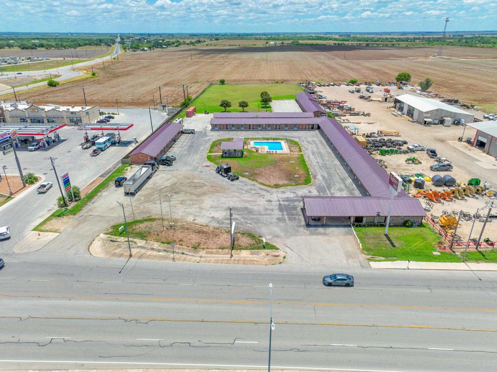 Regency Inn Hondo