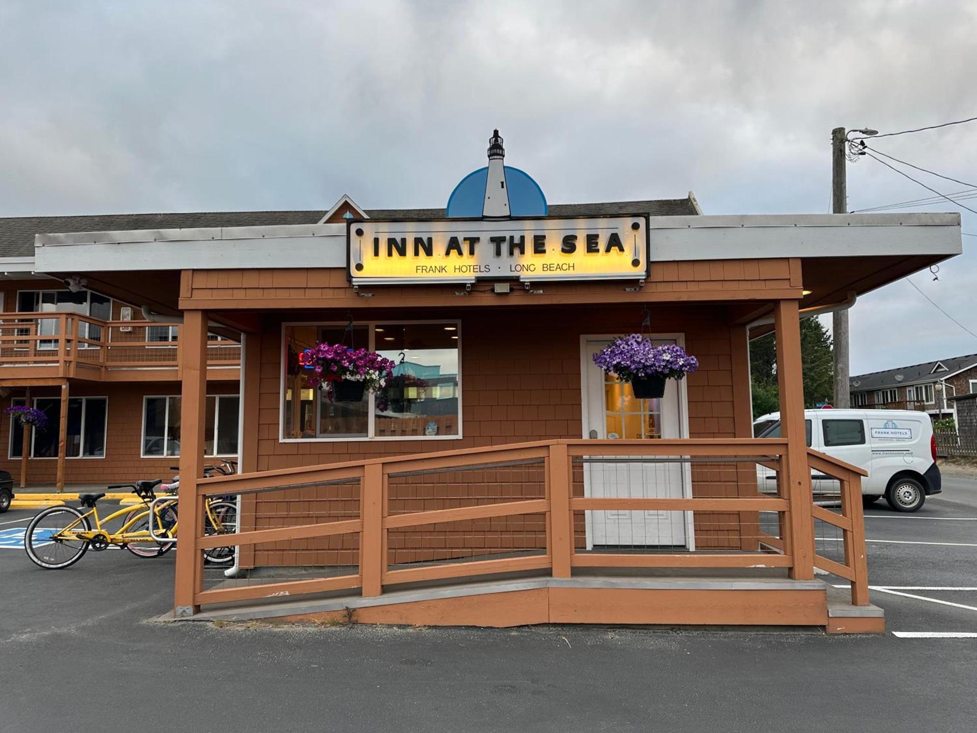 Inn at the Sea — hotel in Long Beach