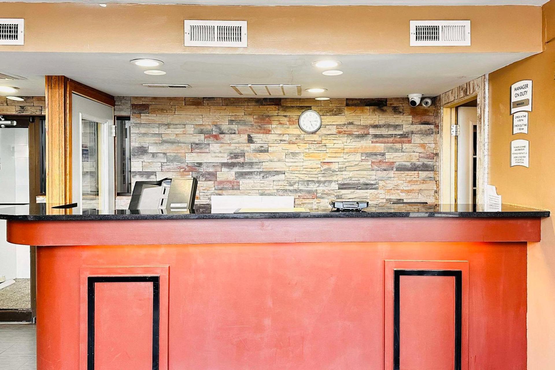 Quality Inn St Paul-Minneapolis-Midway — hotel in Saint Paul