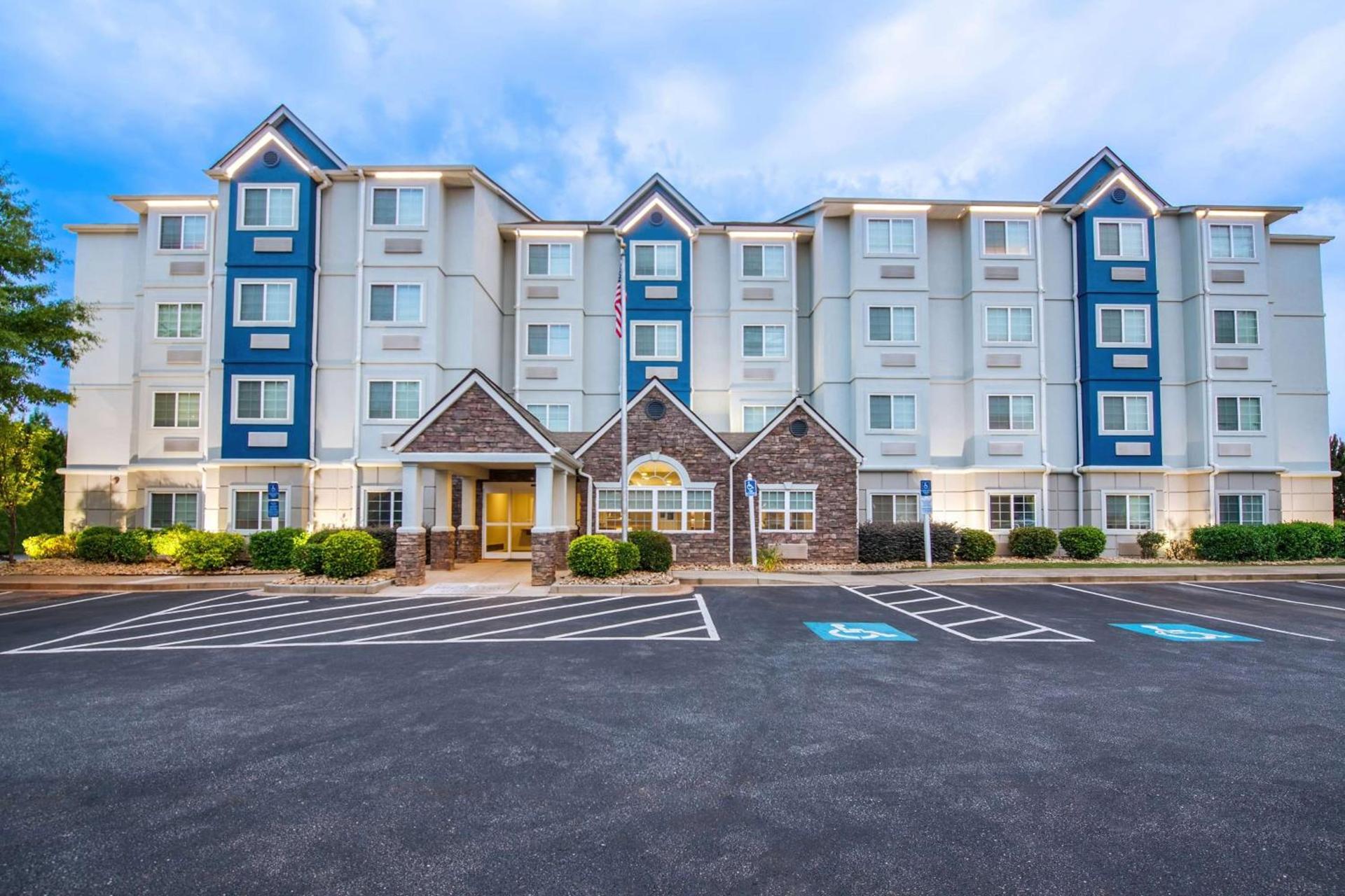 Microtel Inn and Suites by Wyndham Anderson SC — hotel in Anderson