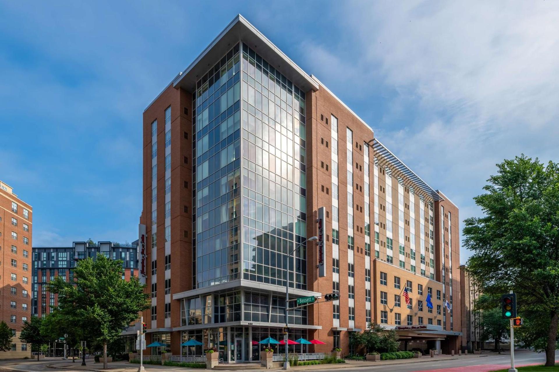 Hampton Inn & Suites Madison Downtown — hotel in Madison