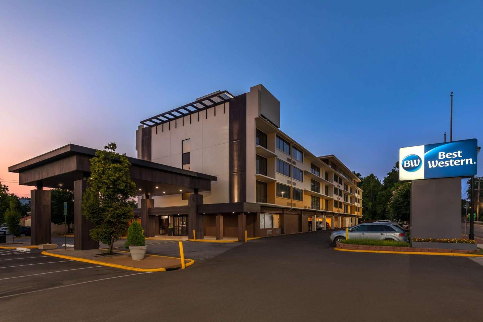 Best Western Plus Laurel