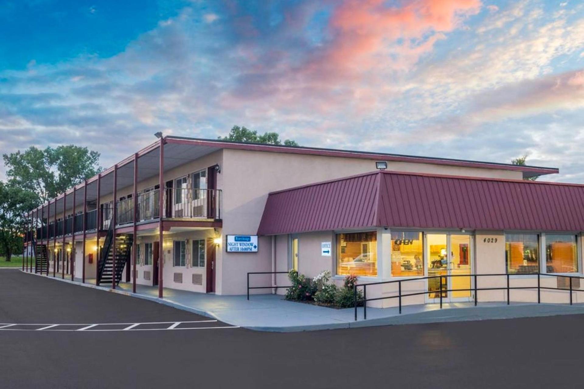 Grove City Travel Inn South Columbus — hotel in Grove City