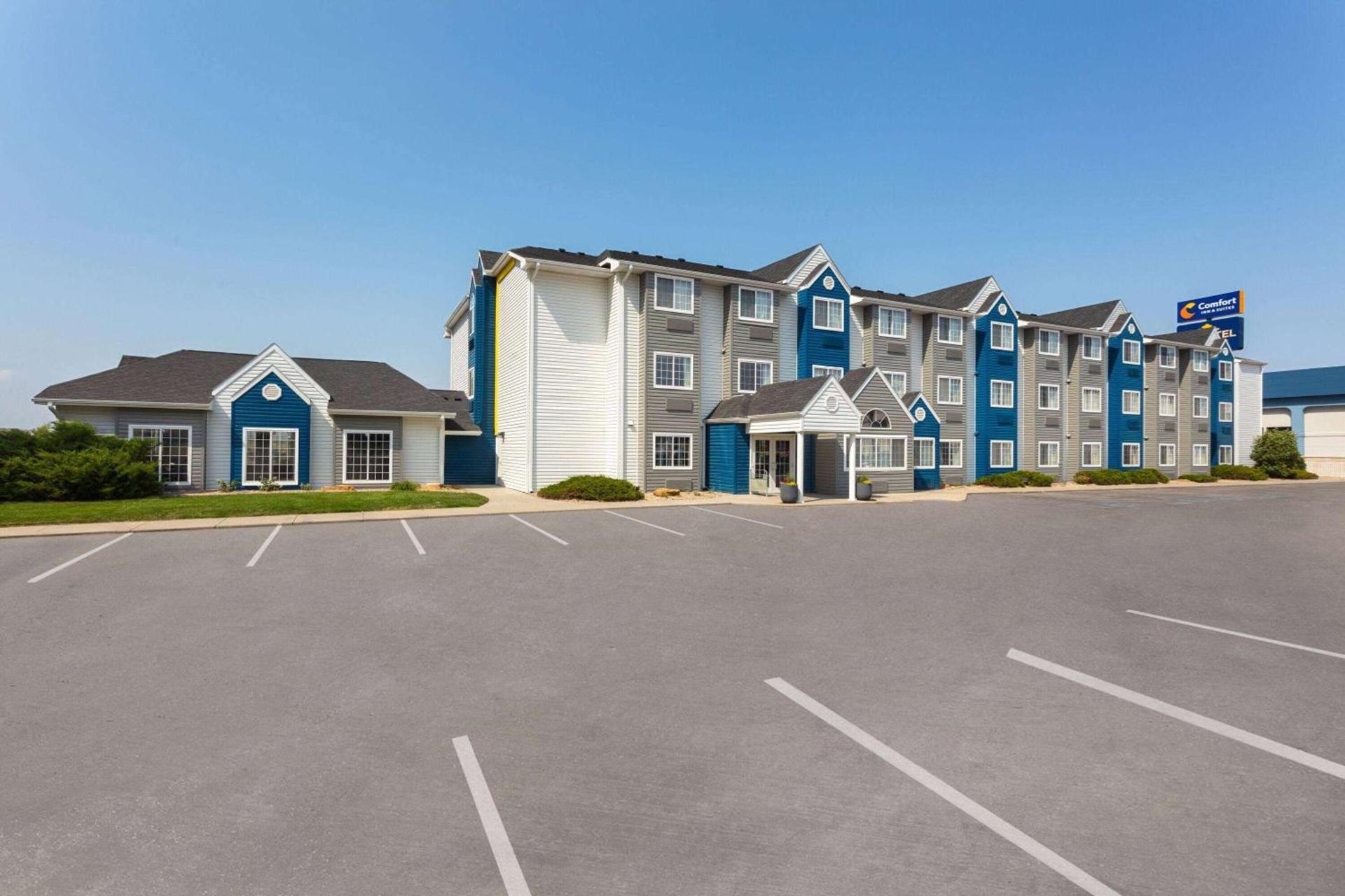 Microtel Inn & Suites by Wyndham Rapid City — hotel in Rapid City