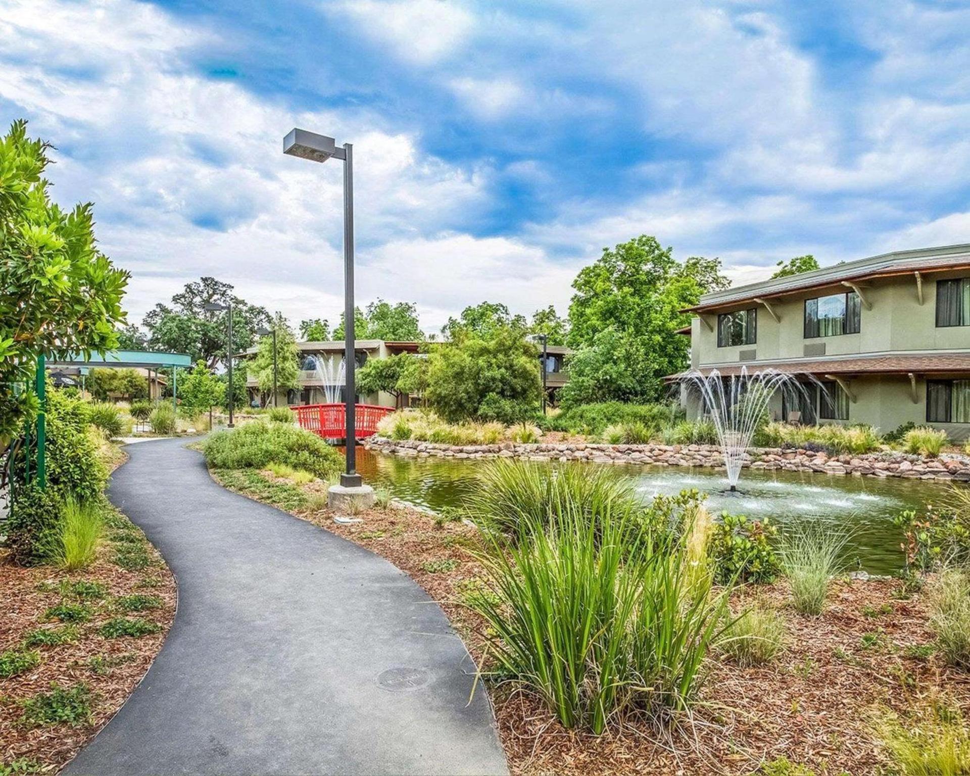 Gaia Hotel & Spa Redding, an Ascend Collection Hotel — hotel in Anderson