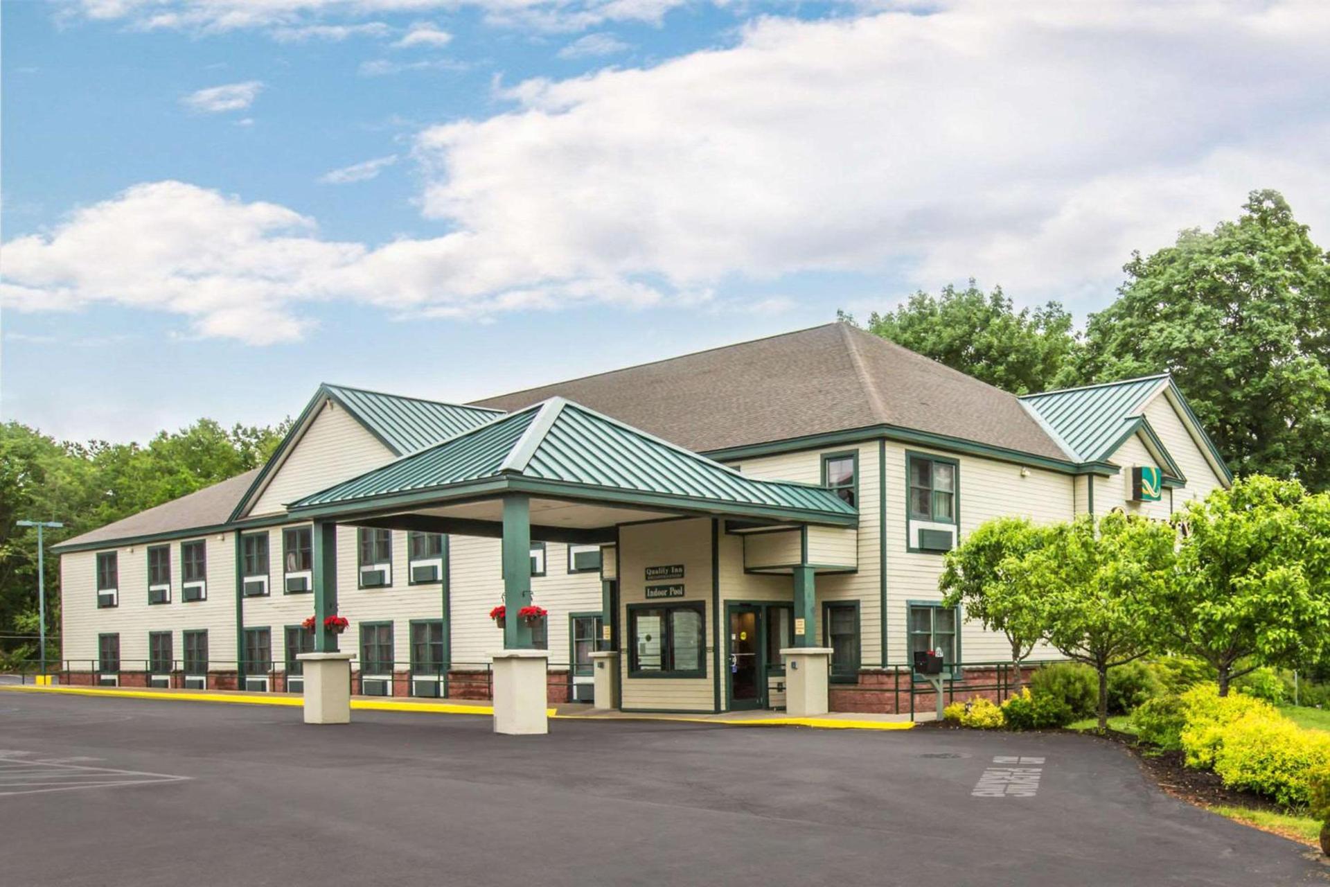 Econo Lodge Glens Falls - Lake George — hotel in Glens Falls