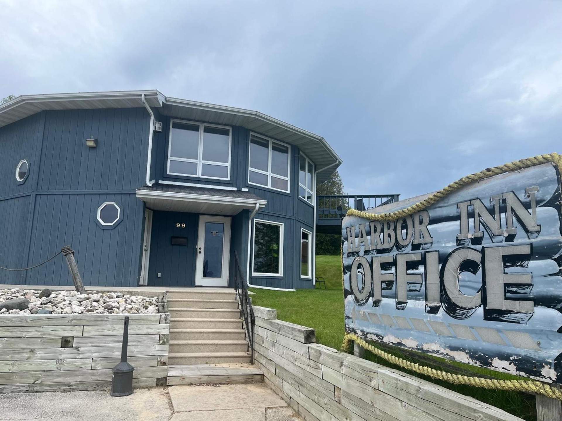 Harbor Inn Algoma