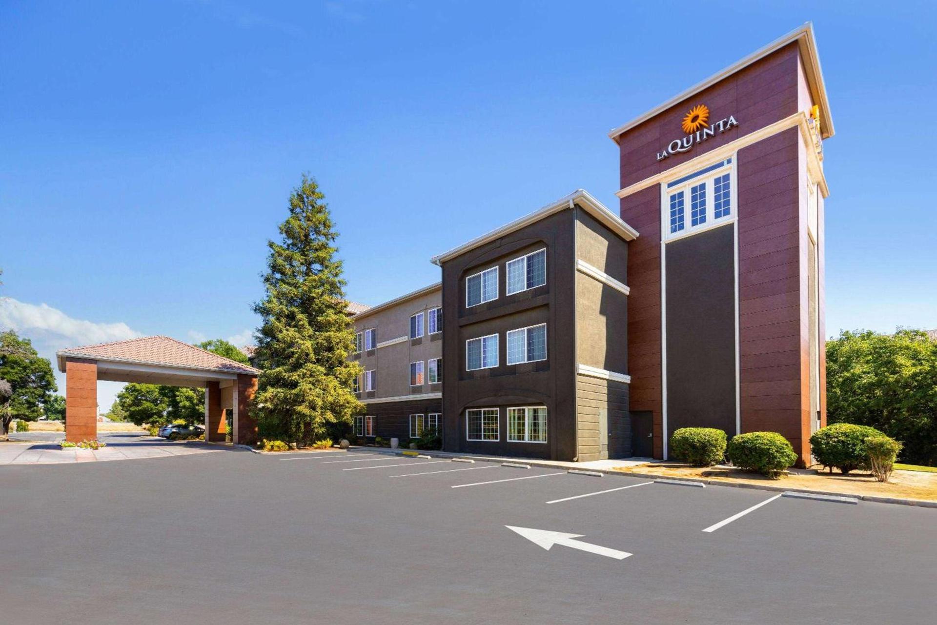 La Quinta by Wyndham Bakersfield North — hotel in Bakersfield