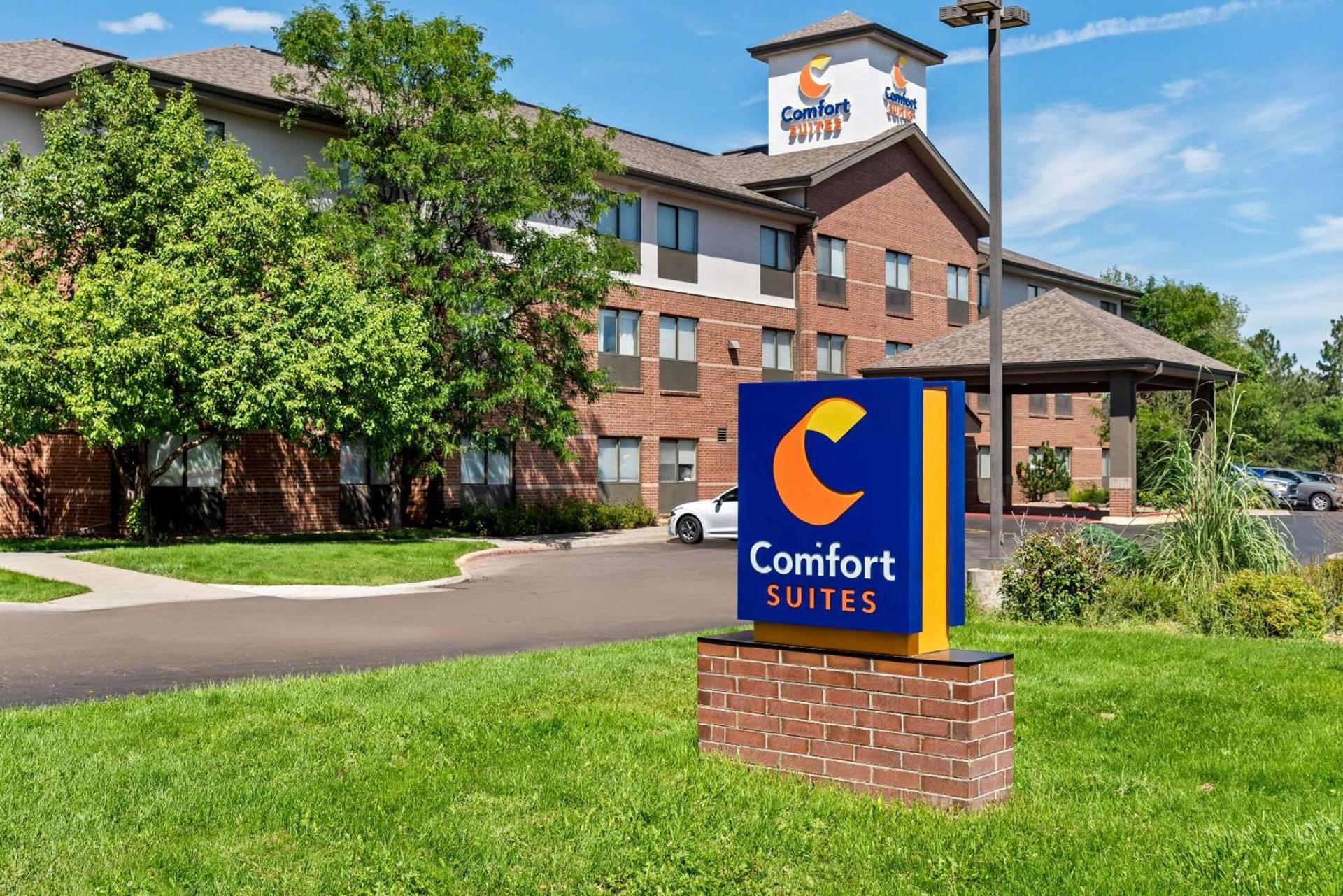 Comfort Suites Denver North - Westminster — hotel in Westminster