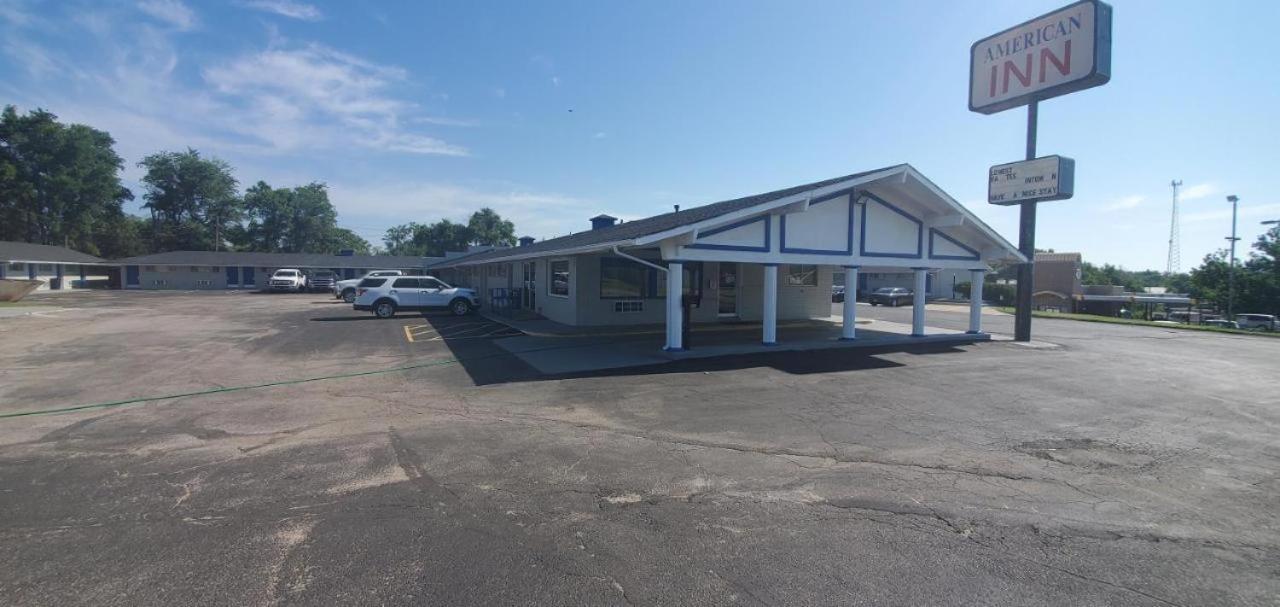 American Inn — hotel in Pratt
