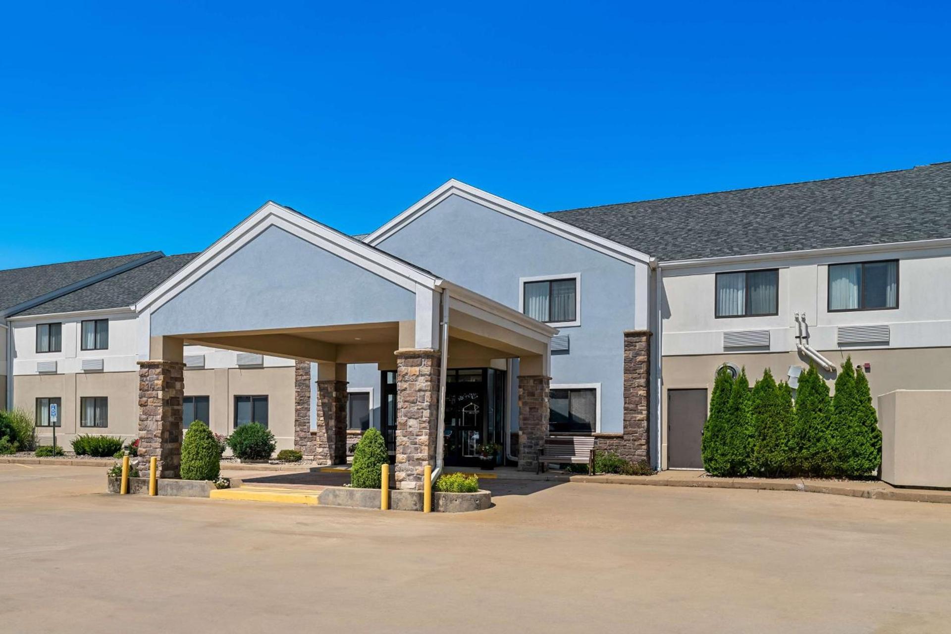 Best Western University Inn — hotel in Urbana