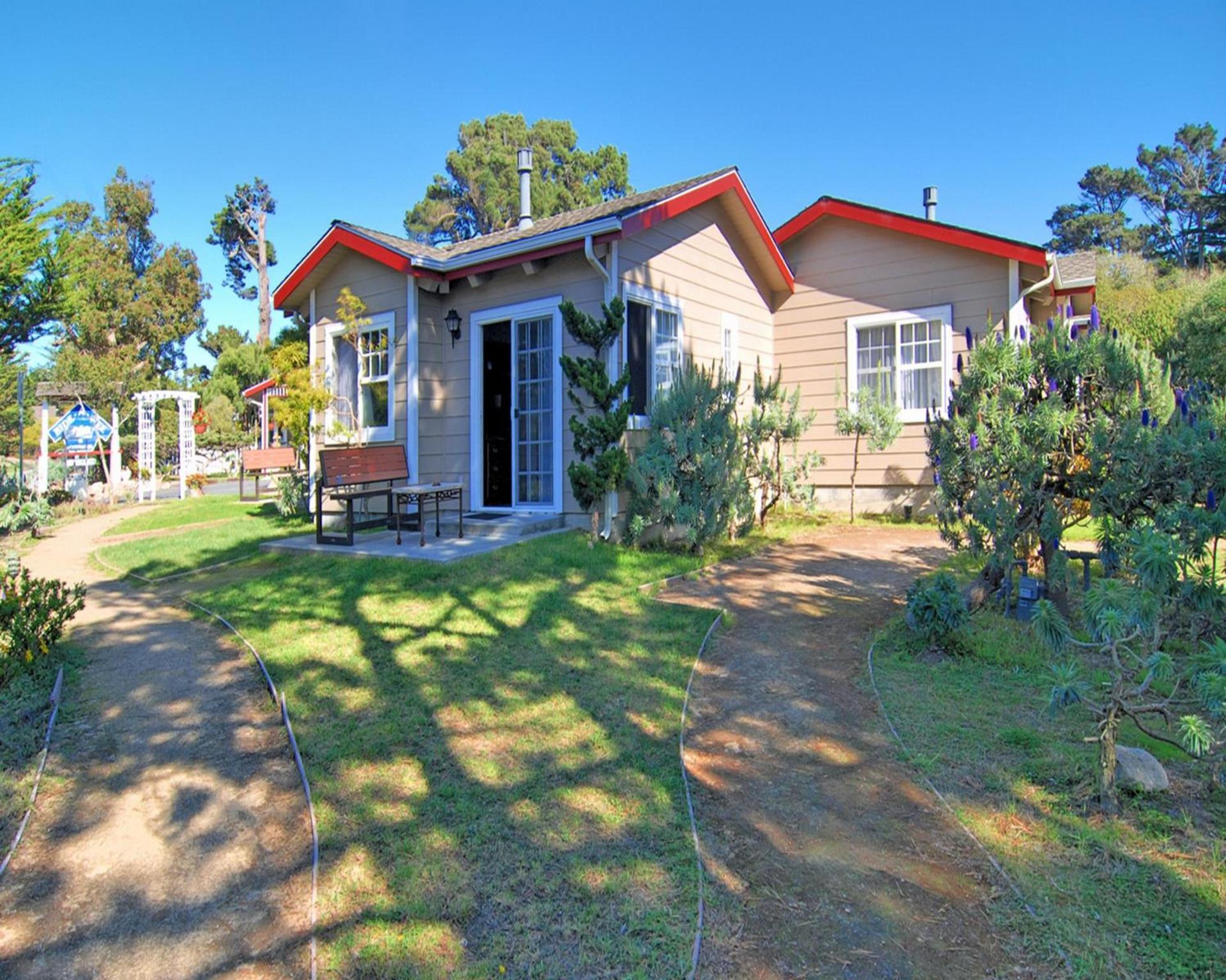 Bide-A-Wee Inn and Cottages — hotel in Pacific Grove