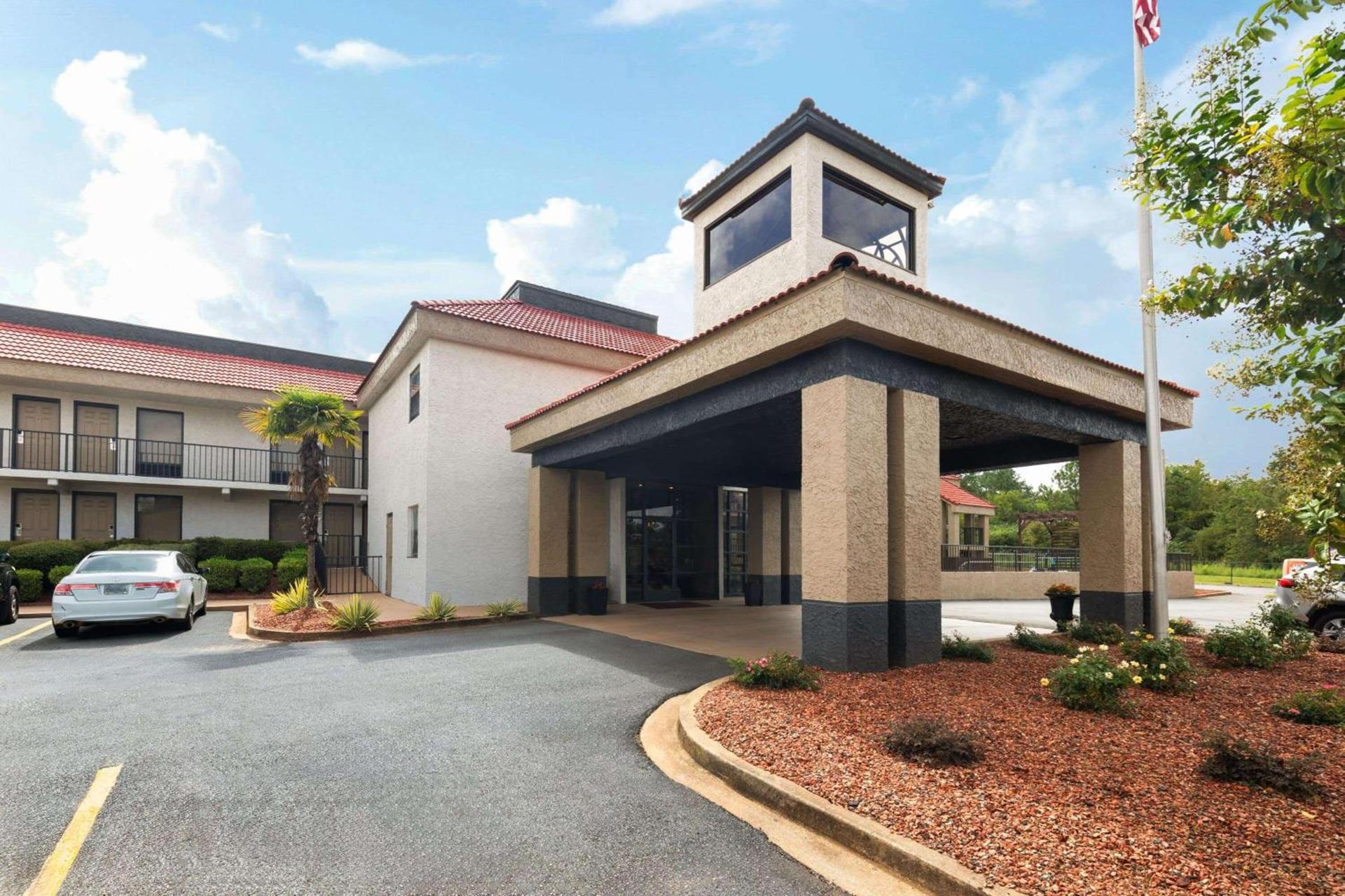 Ramada by Wyndham Bainbridge — hotel in Bainbridge