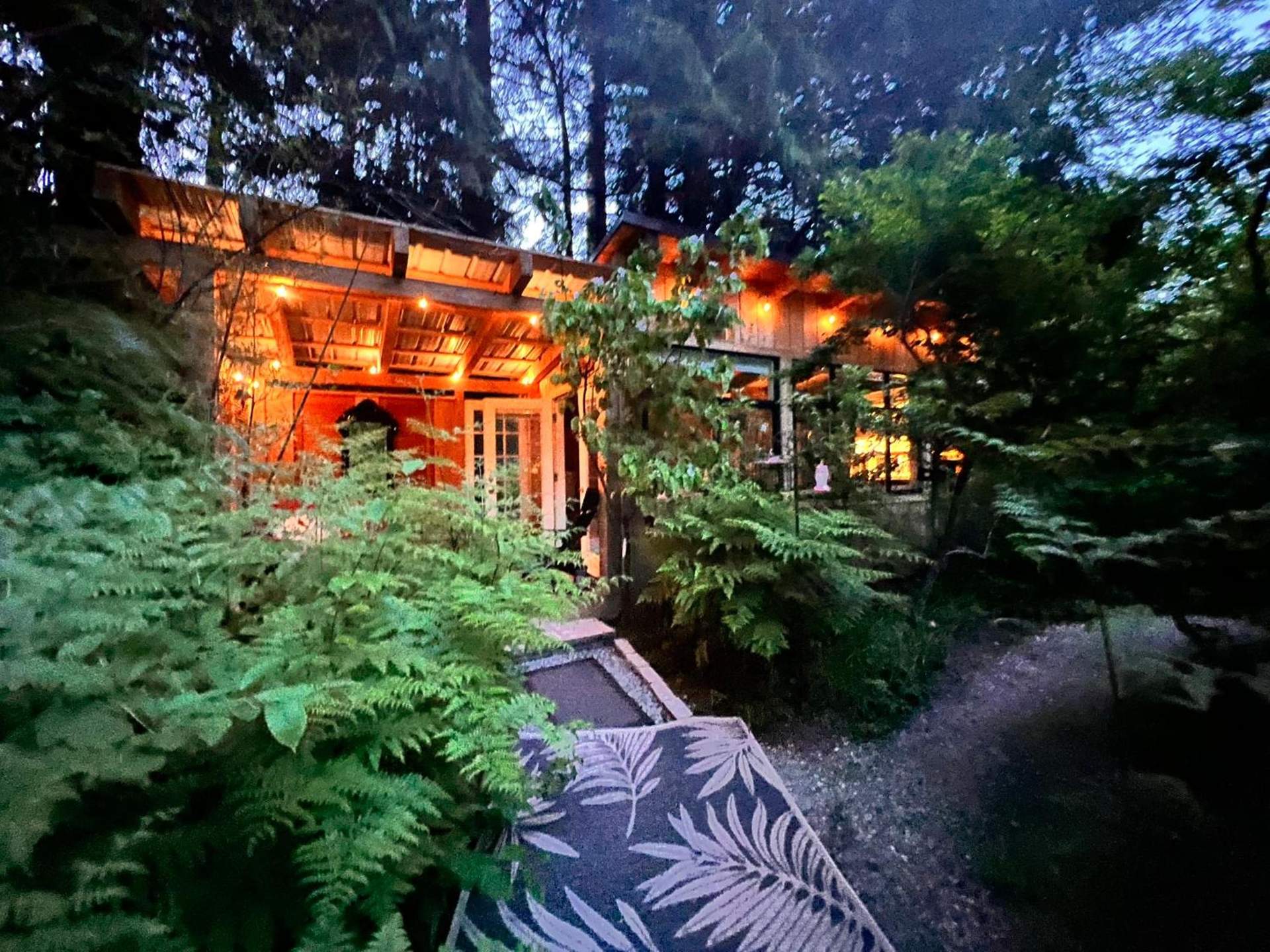 Sojourn Rustic Spa Retreat