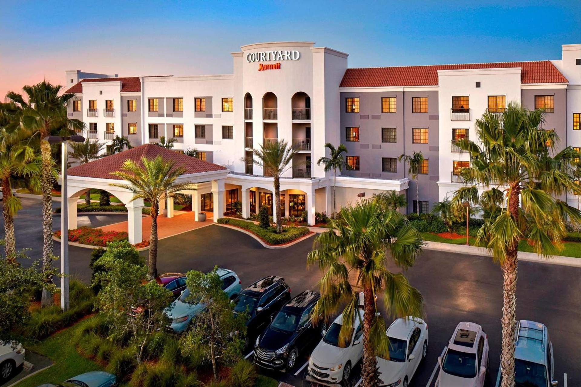 Courtyard by Marriott Stuart