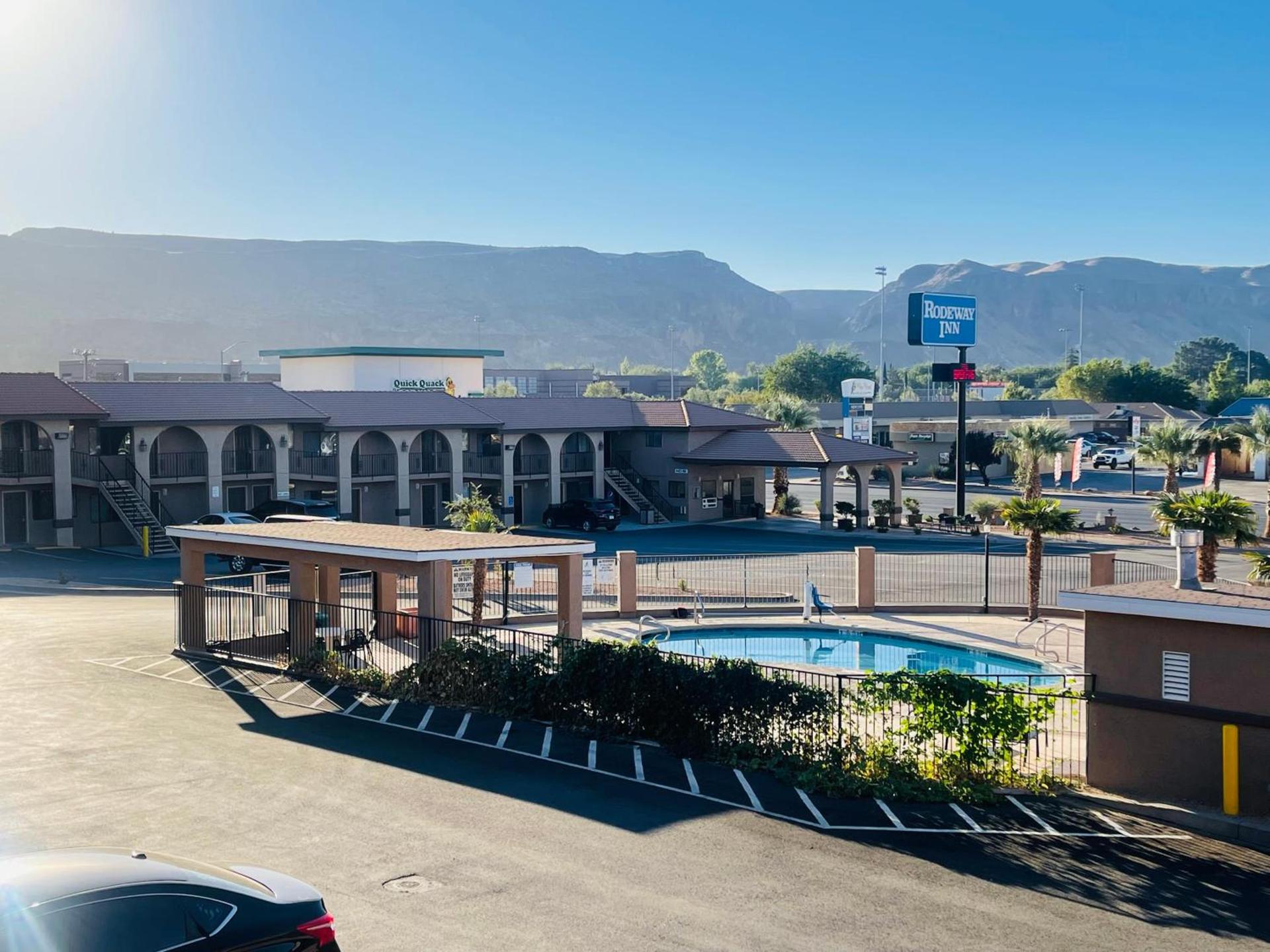 Rodeway Inn Hurricane - Zion National Park Area — hotel in Hurricane