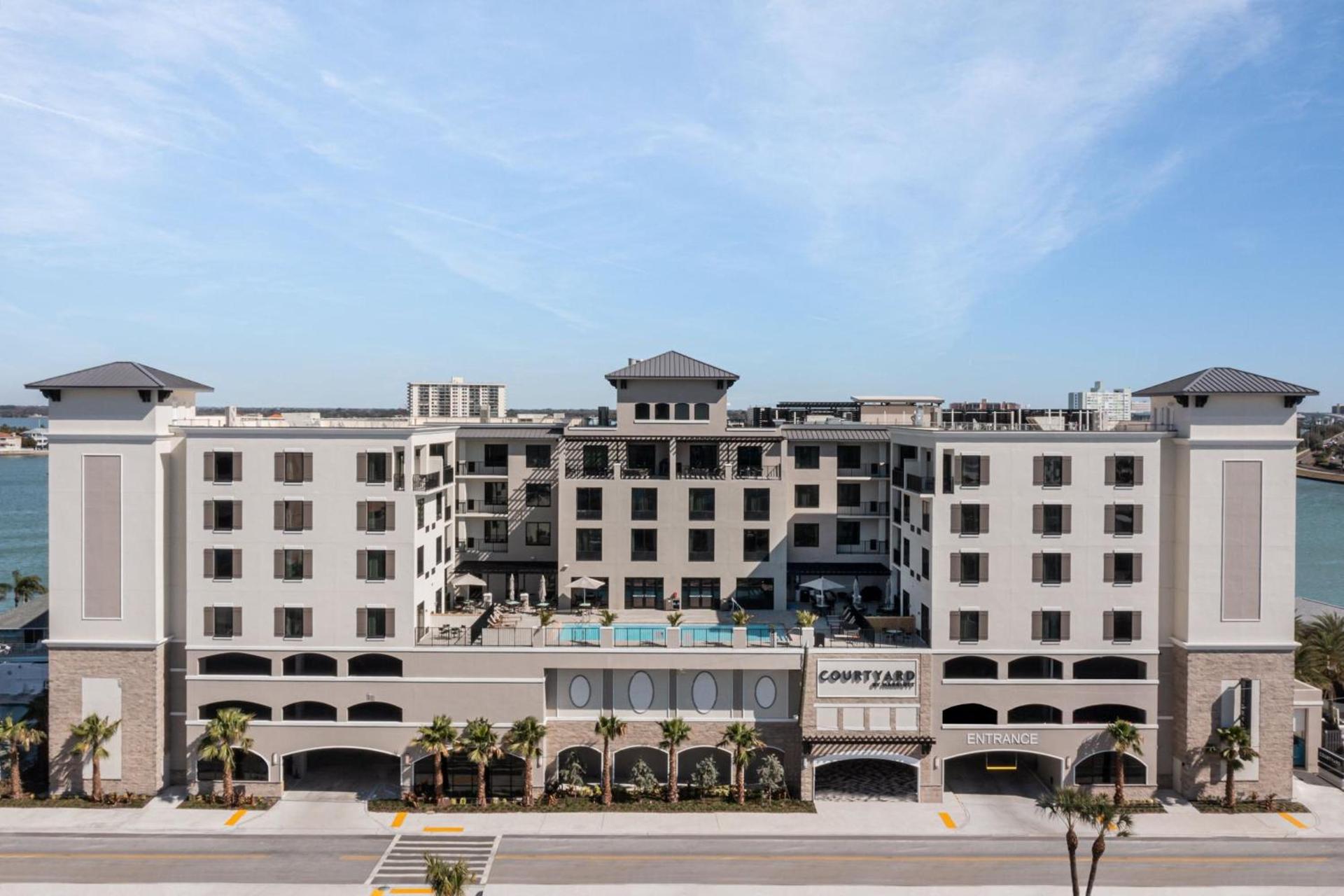 Courtyard by Marriott Clearwater Beach — hotel in Clearwater Beach