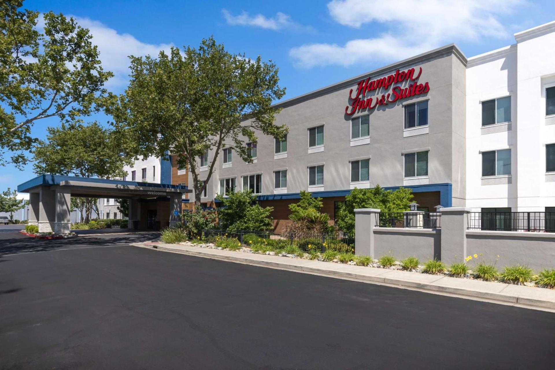 Hampton Inn & Suites Yuba City — hotel in Yuba City