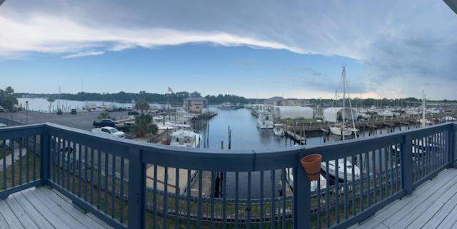 The Moorings Hotel and Marina of Carrabelle
