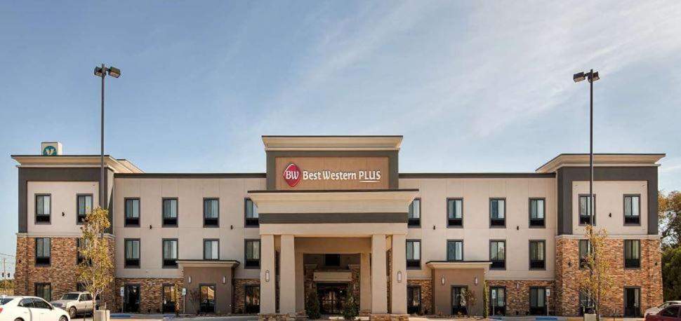 Best Western Plus Ardmore Inn & Suites