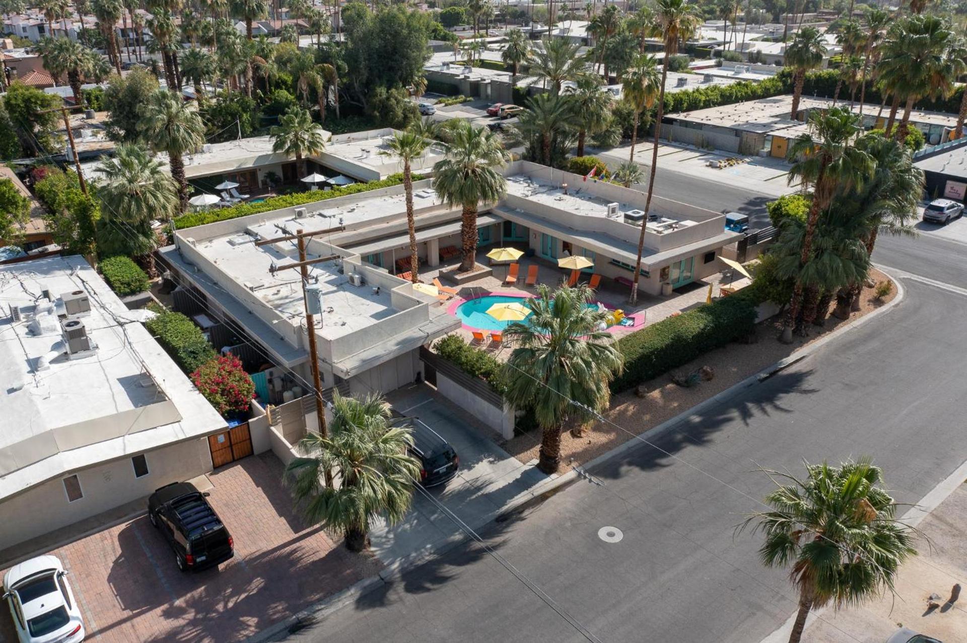 El Noa Noa - 21 and Over — hotel in Palm Springs