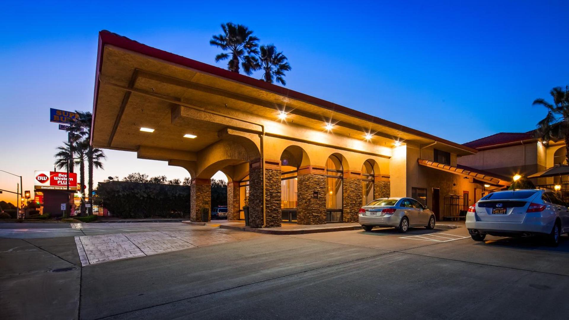 Best Western Plus Executive Inn & Suites — hotel in Manteca