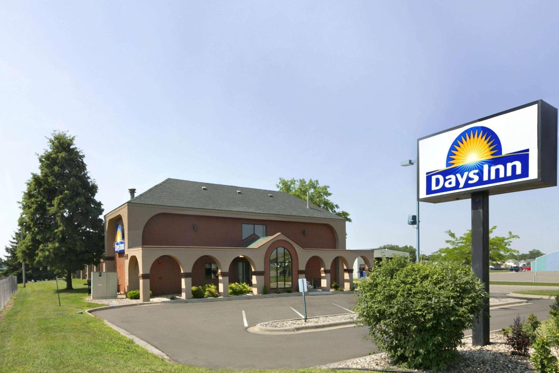 Days Inn by Wyndham Willmar — hotel in Willmar