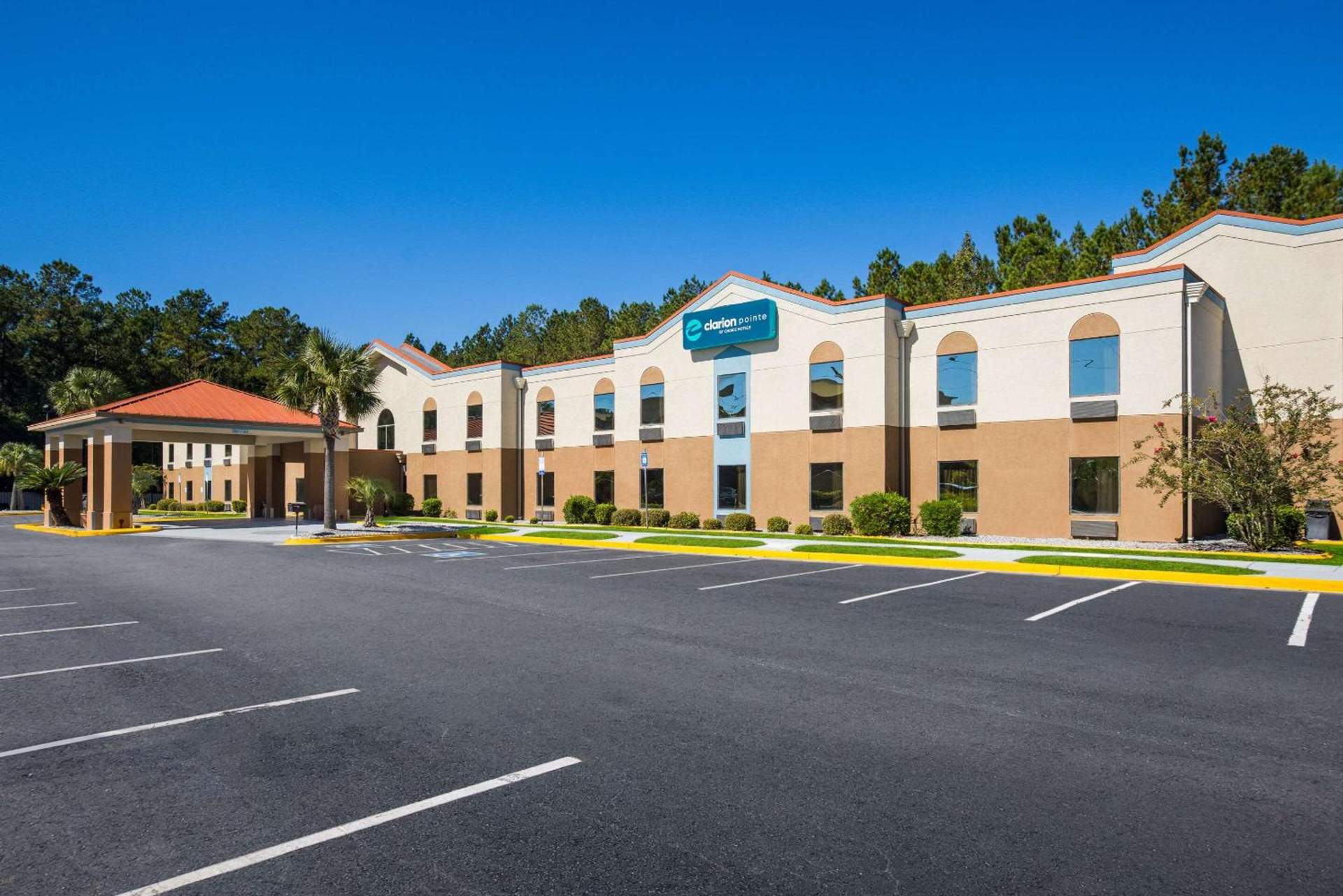 Clarion Pointe Hinesville near Fort Stewart