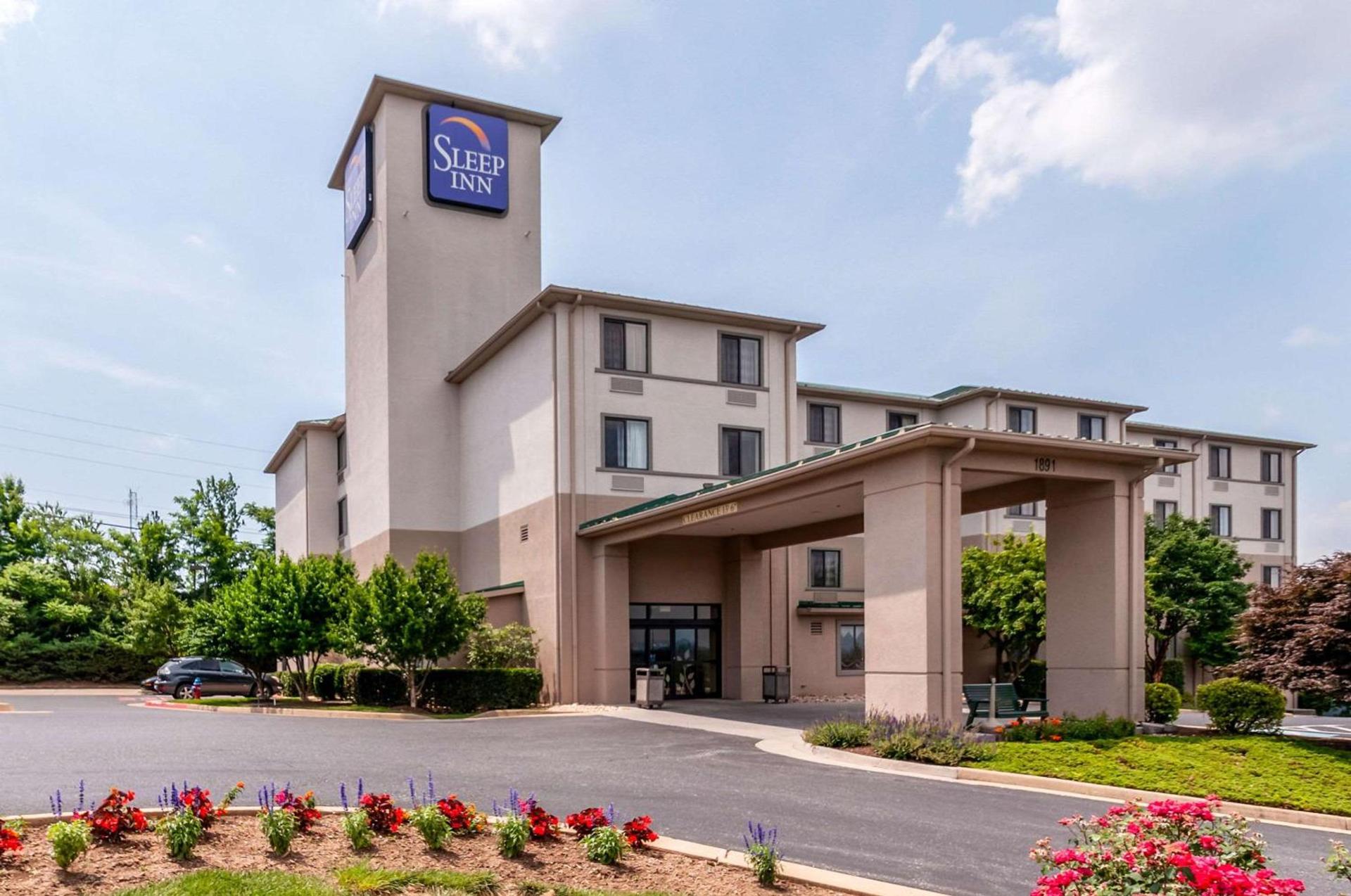 Sleep Inn & Suites Harrisonburg on University — hotel in Harrisonburg