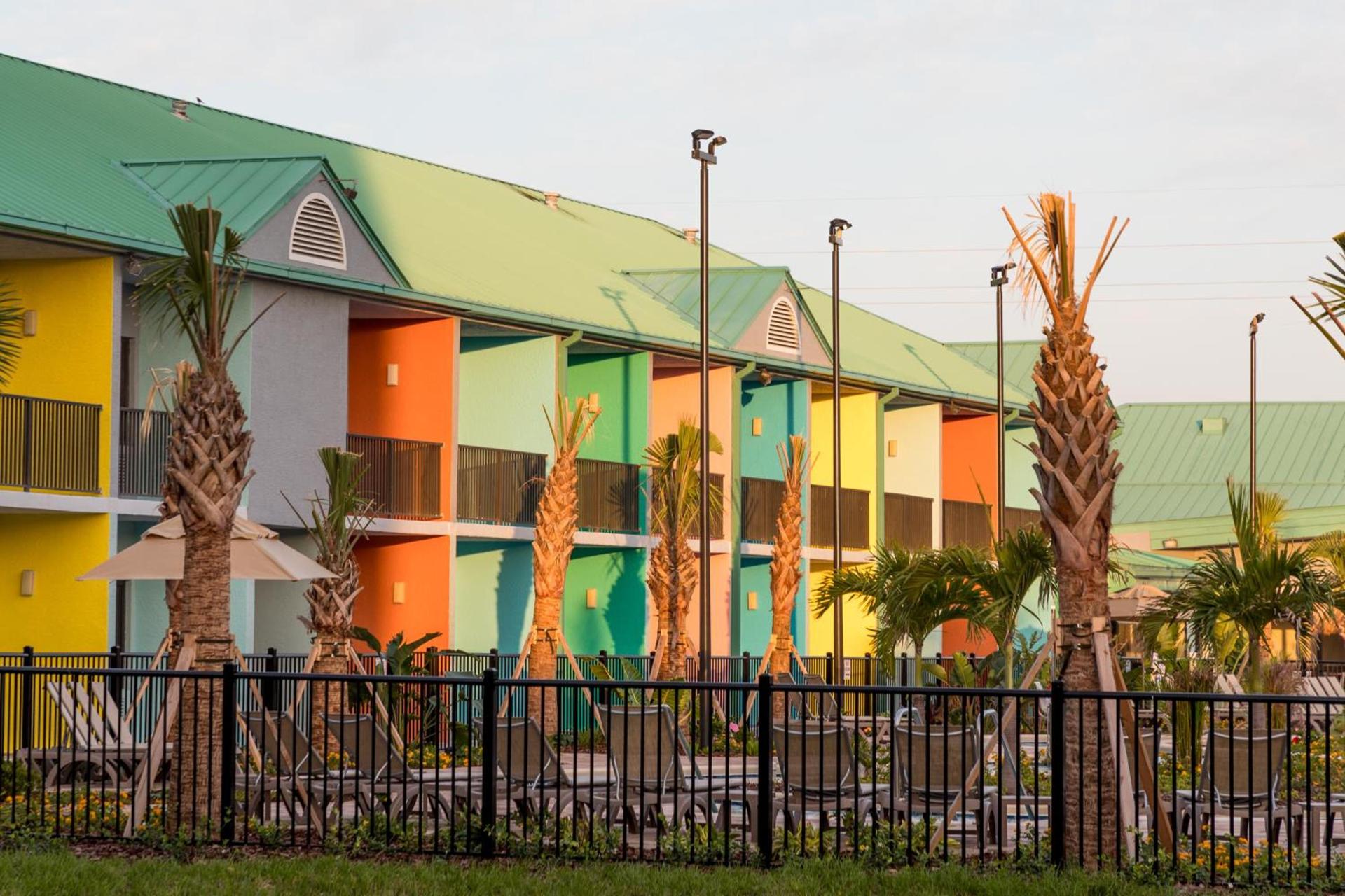 Beachside Hotel & Suites Cocoa Beach - Port Canaveral — hotel in Cocoa Beach