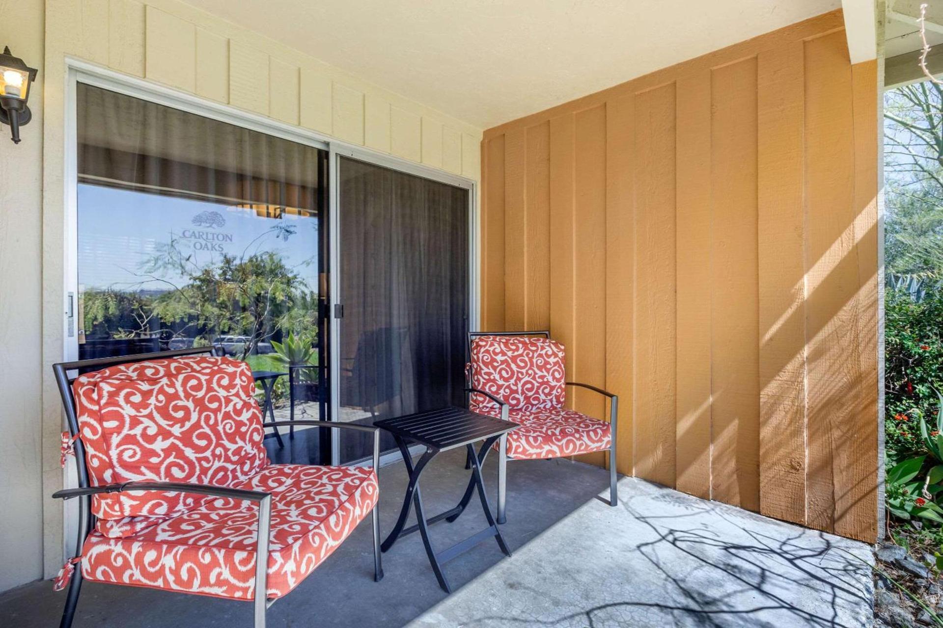 Carlton Oaks Lodge, an Ascend Collection Hotel — hotel in Santee
