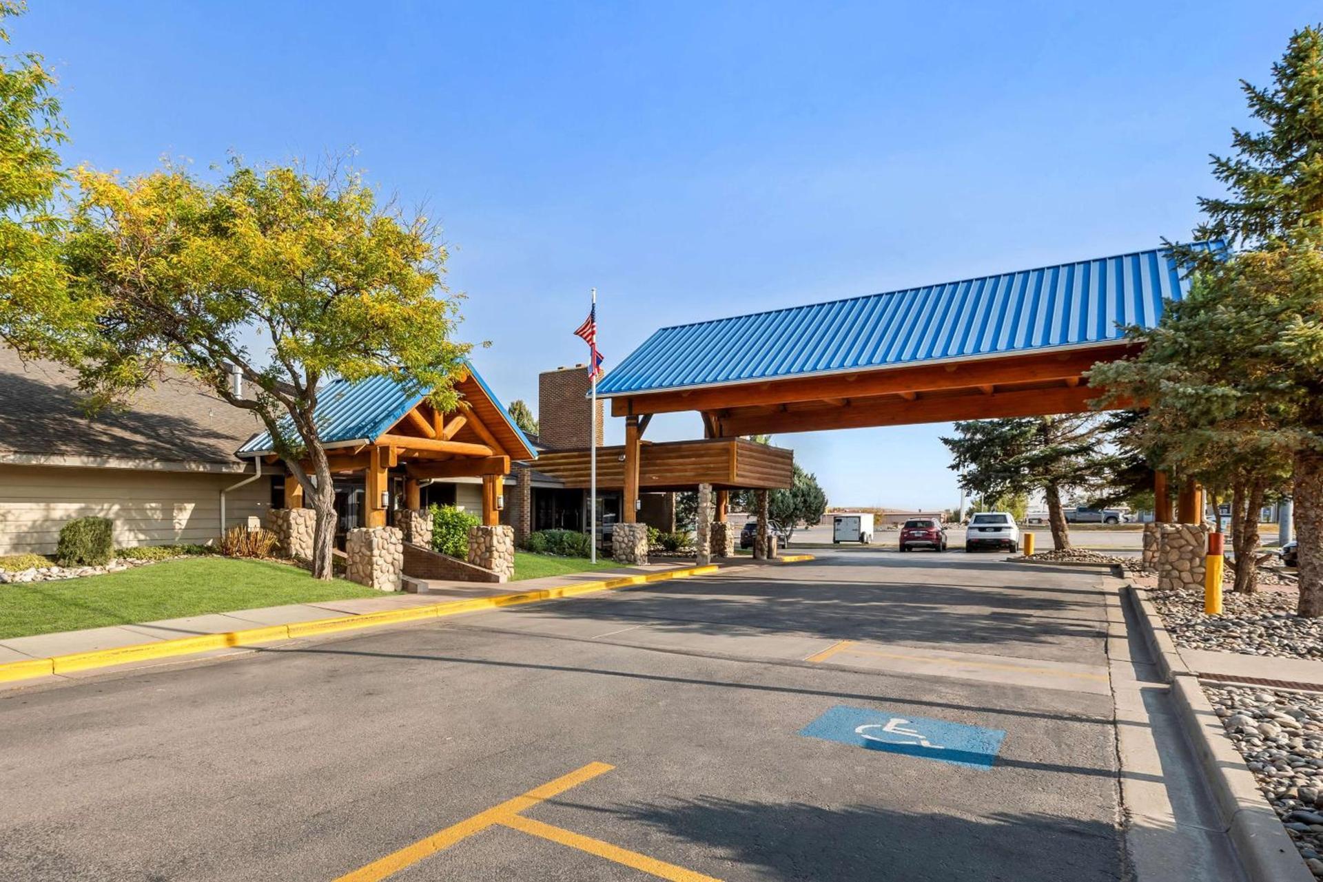 Best Western Tower West Lodge — hotel in Gillette