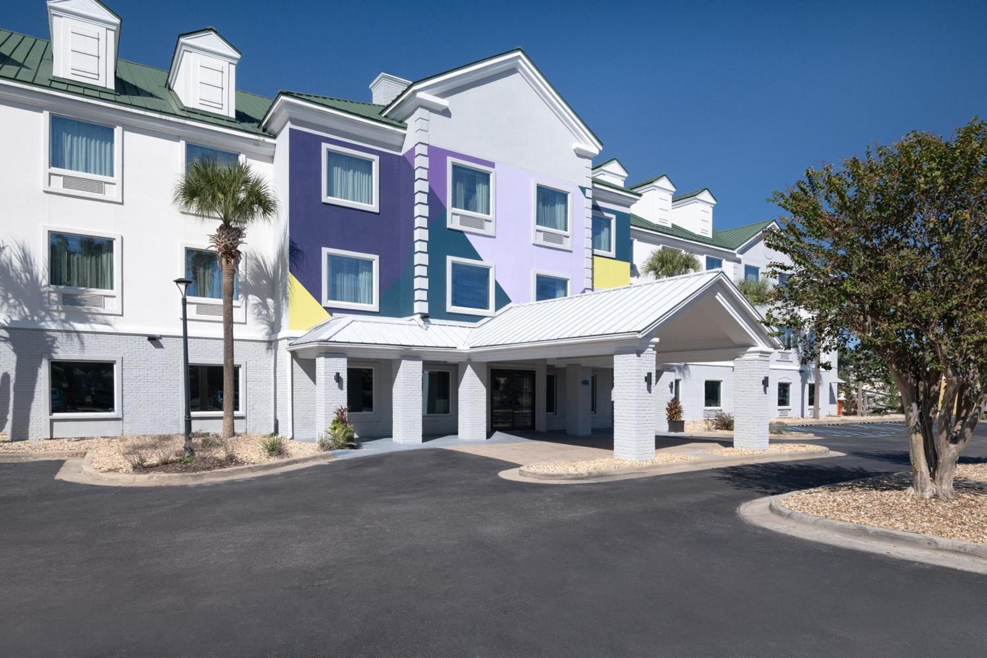 Spark by Hilton Destin — hotel in Destin