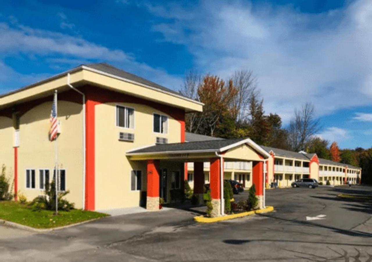 The Sullivan Inn — hotel in Monticello