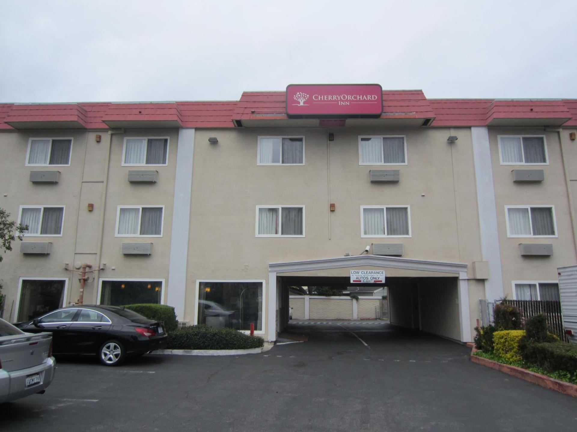 Cherry Orchard Inn — hotel in Sunnyvale