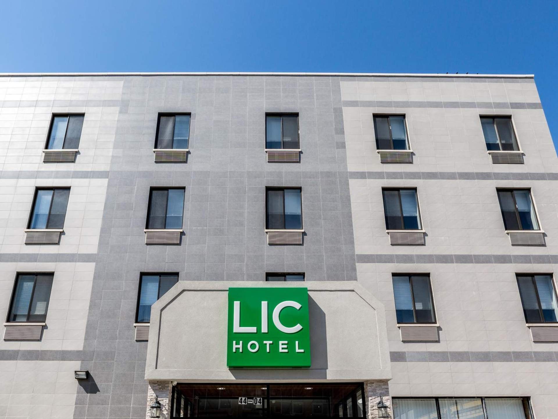 LIC Hotel