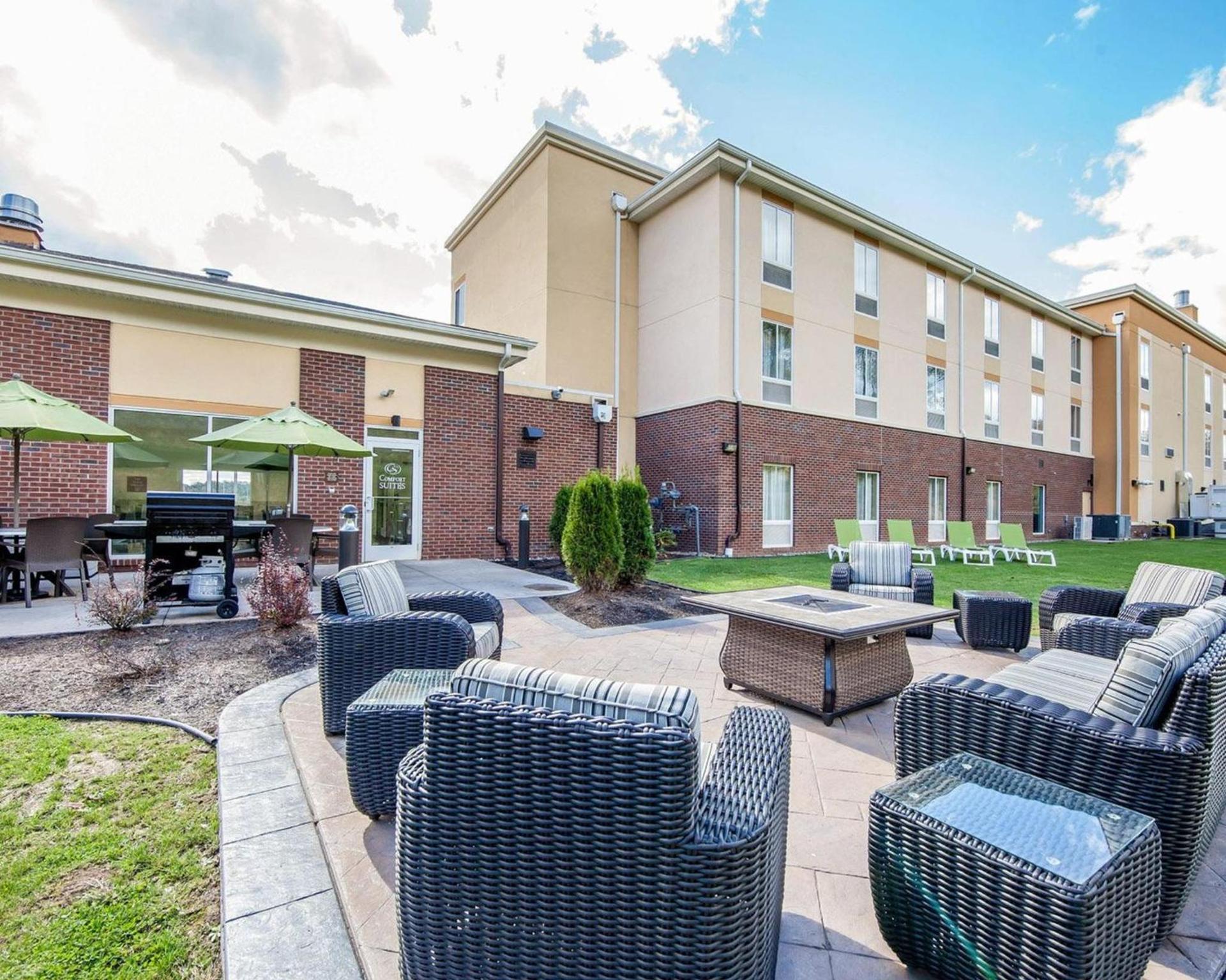Comfort Suites Marietta-Parkersburg — hotel in Marietta