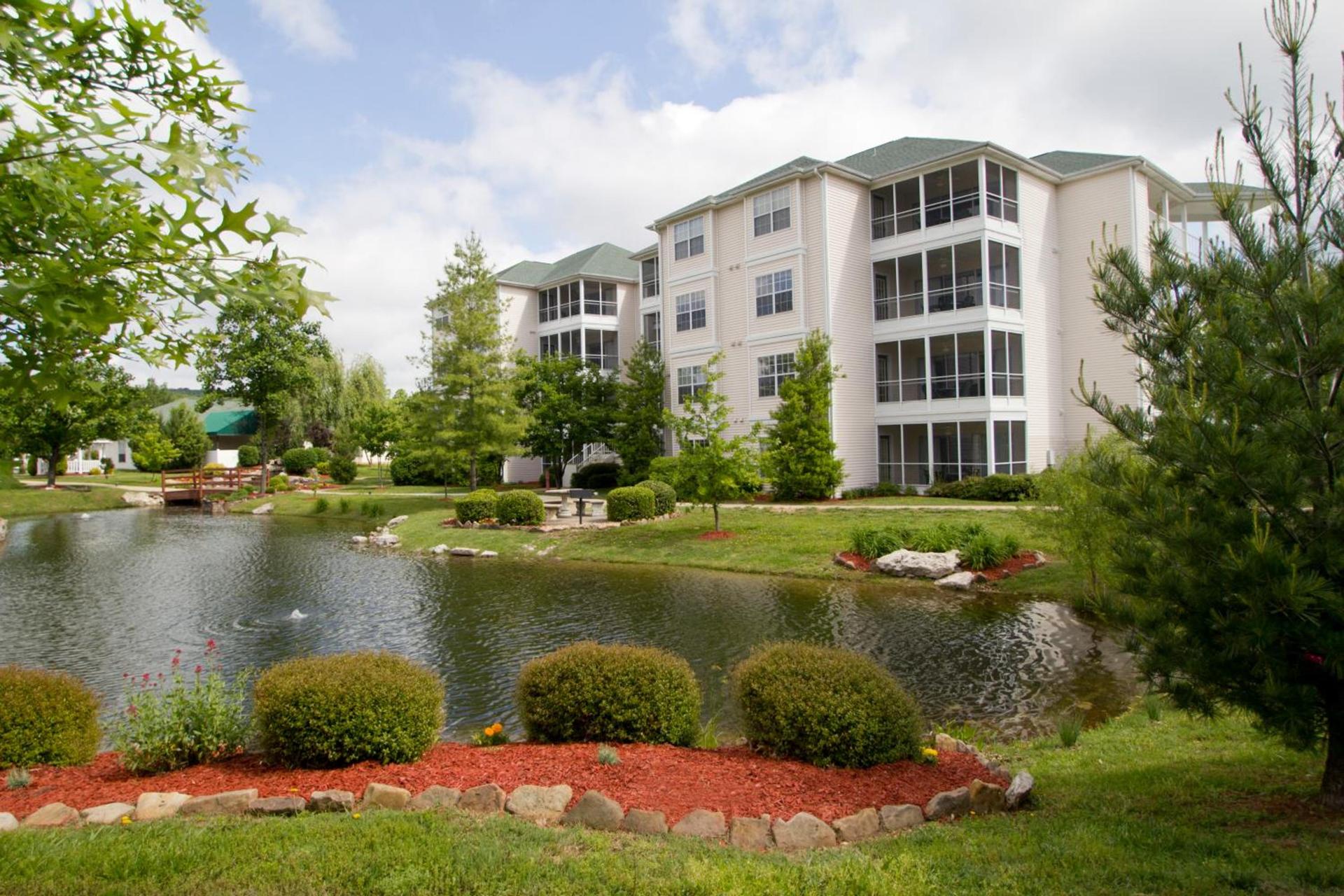 The Suites at Fall Creek — hotel in Branson