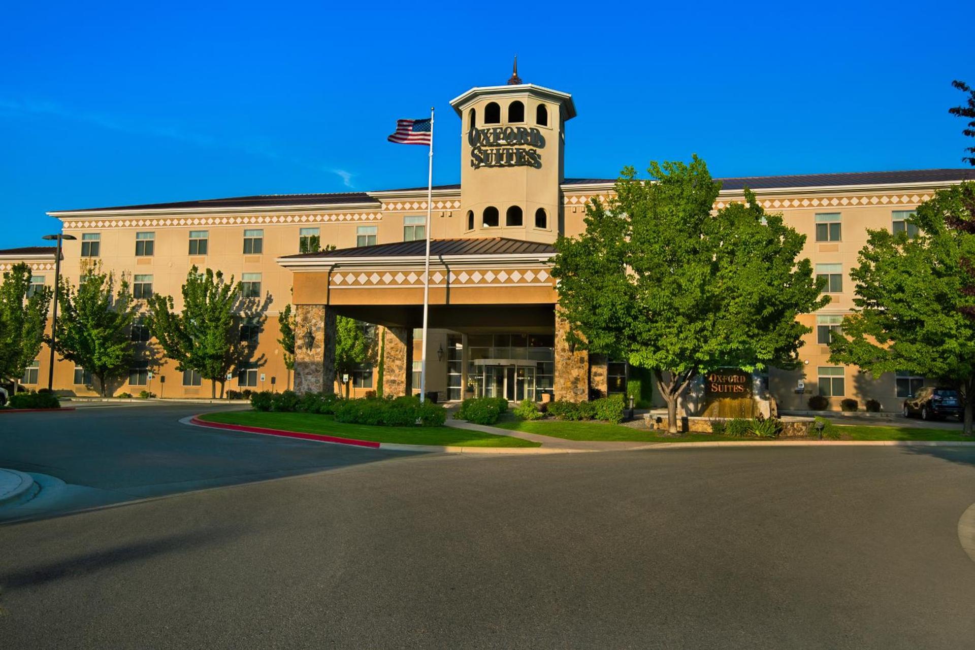 Oxford Suites Boise — hotel in Boise