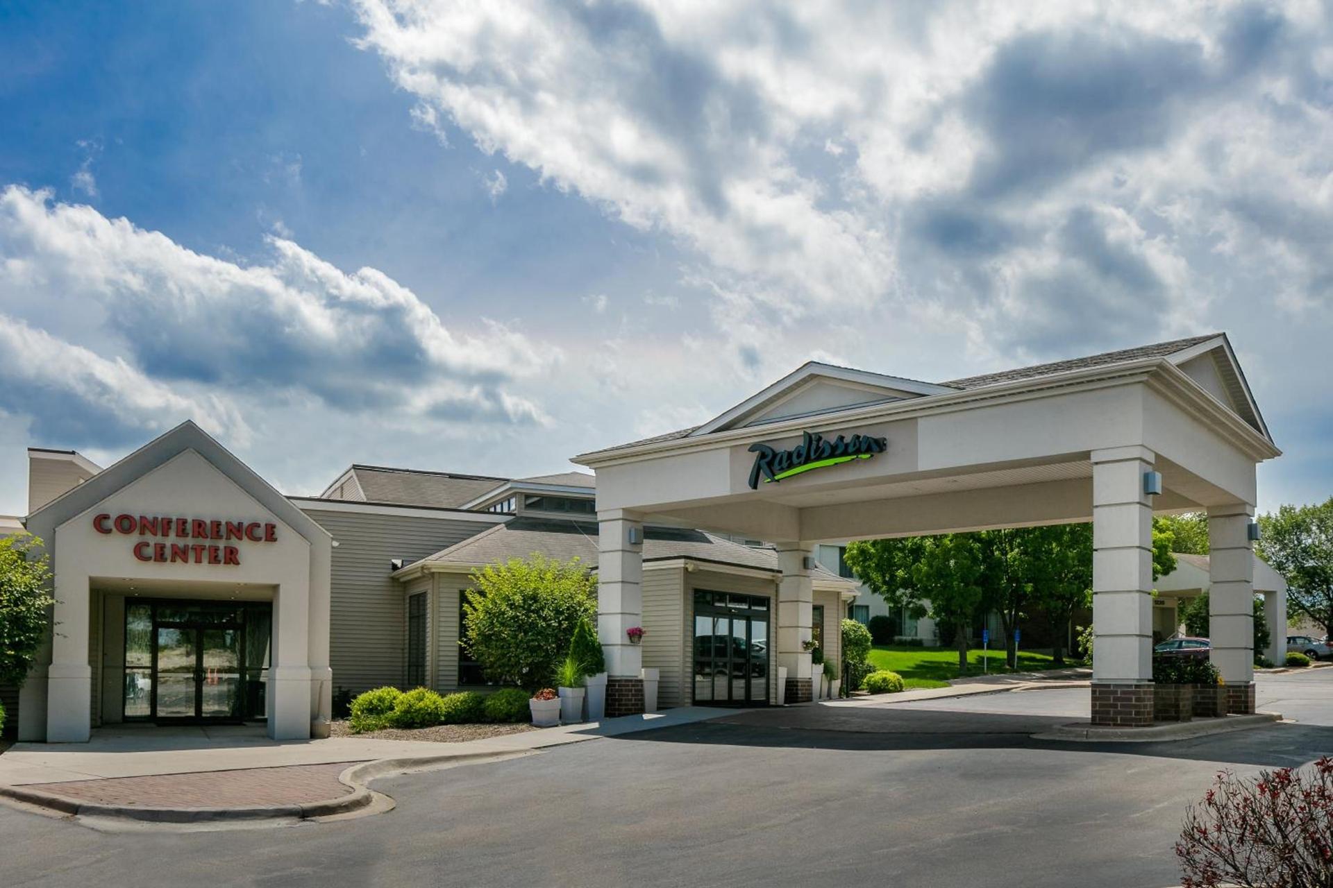 Holiday Inn Coralville - Iowa City by IHG — hotel in Coralville