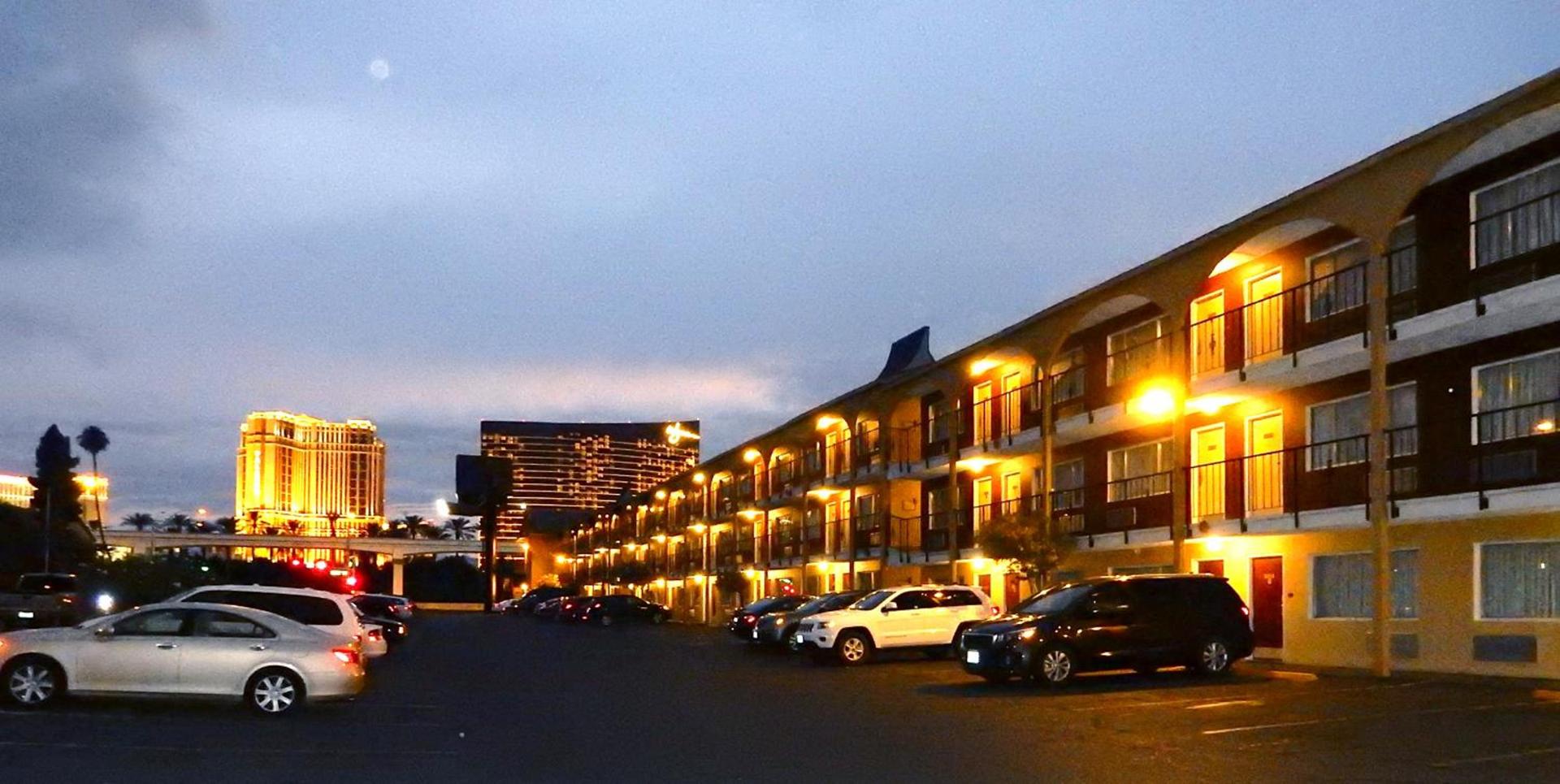 Mardi Gras Hotel & Casino — hotel in Las Vegas
