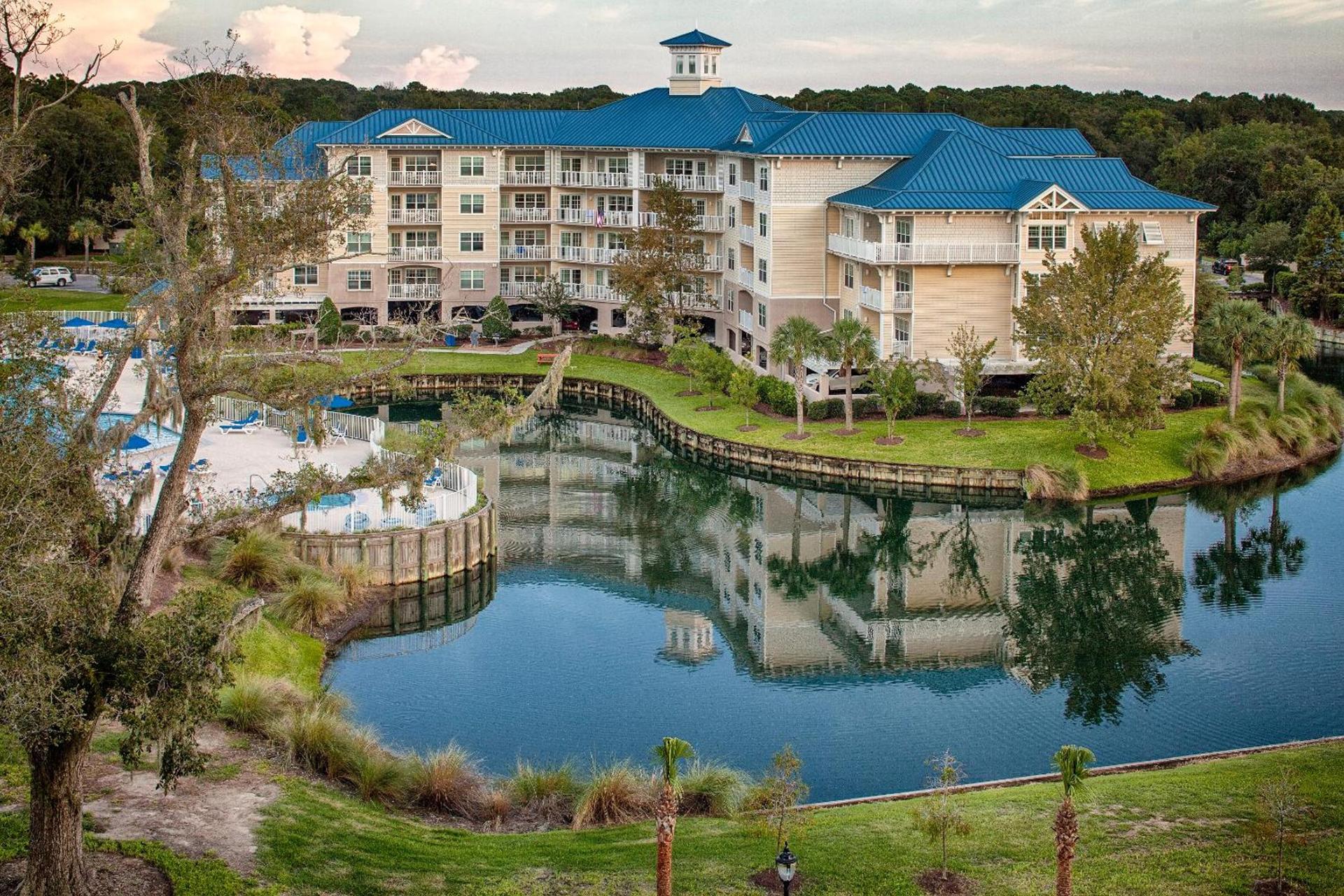 Bluewater by Spinnaker Resorts — hotel in Hilton Head Island