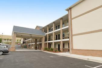 Garden Inn Hotel — hotel in Union City