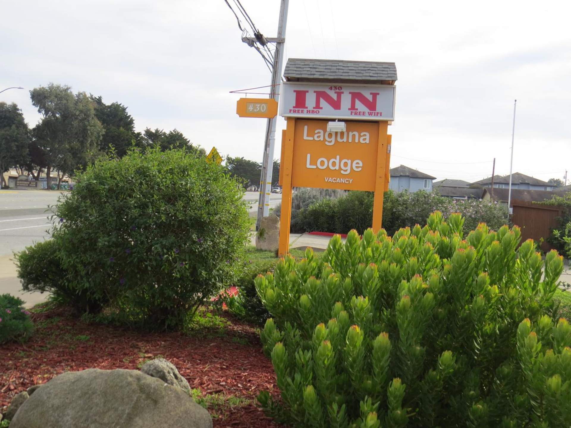 Laguna Lodge