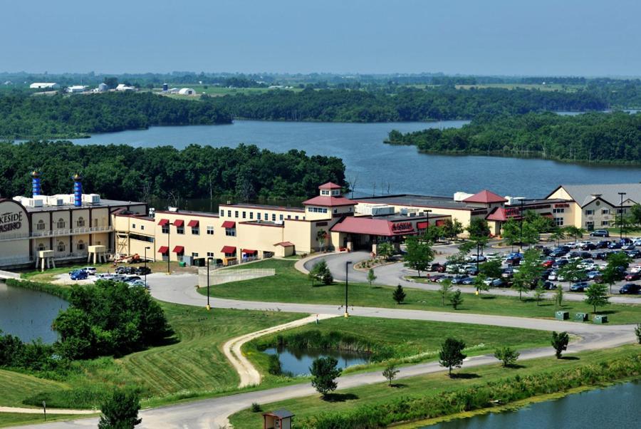 Lakeside Hotel Casino, a Travelodge by Wyndham — hotel in Osceola
