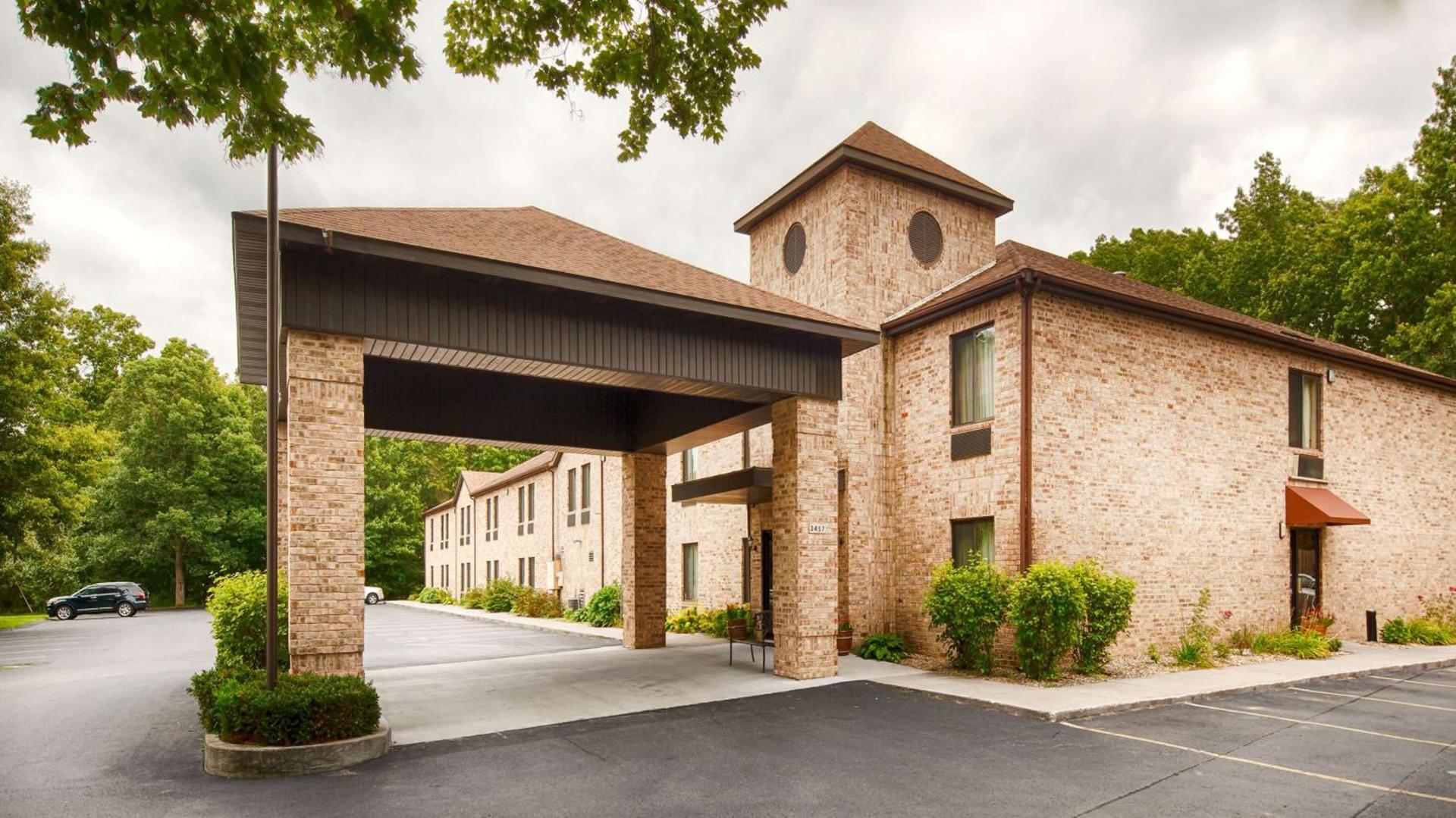 Best Western Plaza Hotel Saugatuck — hotel in Saugatuck