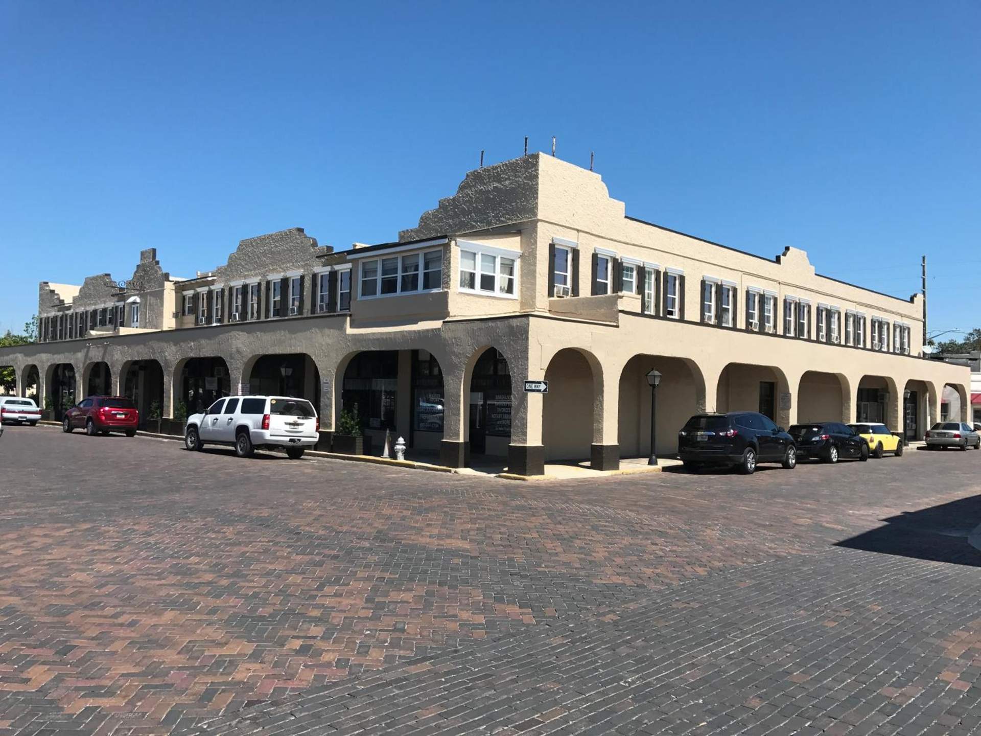 Hunter Arms Hotel